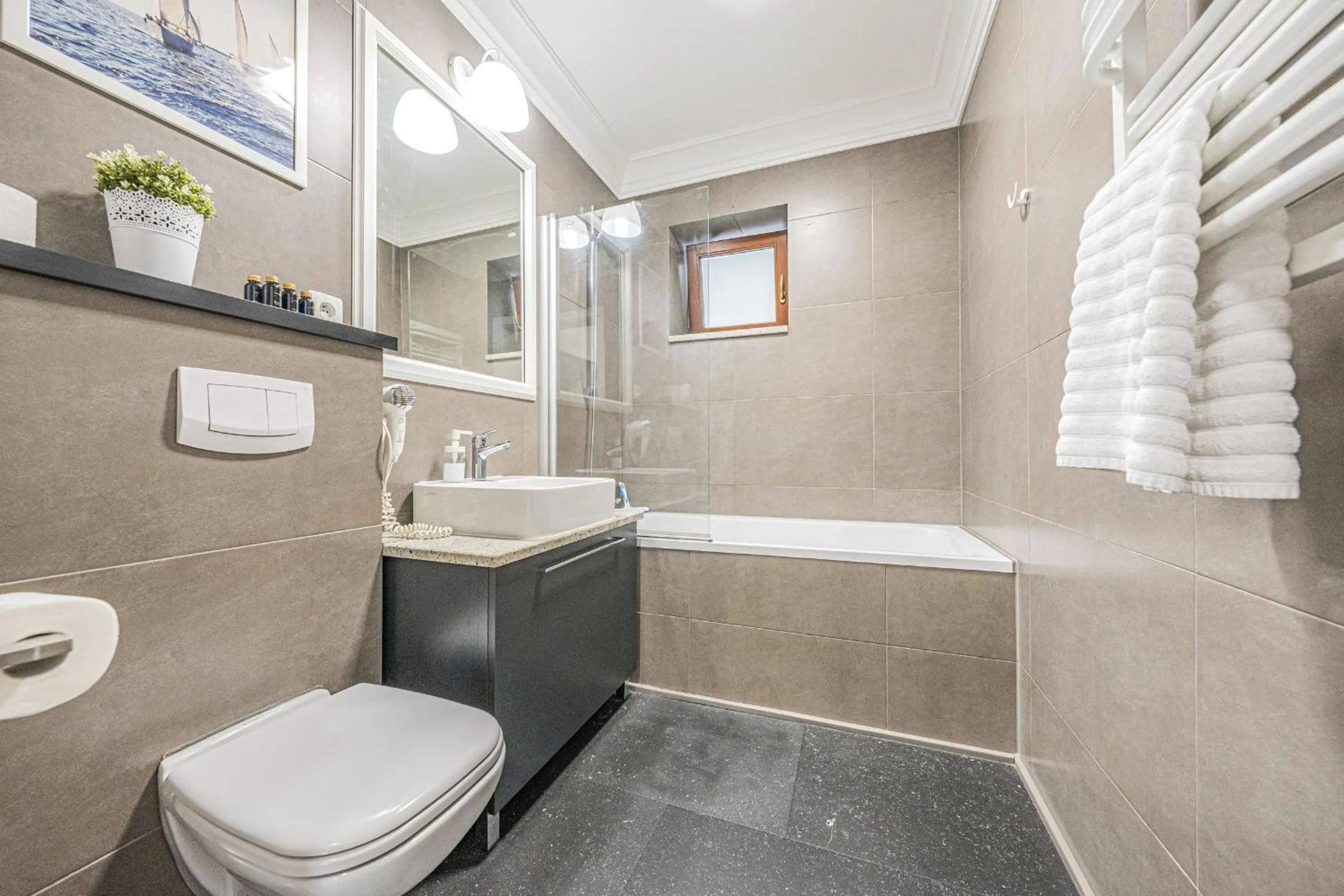 Bath in Apartamenty Martini