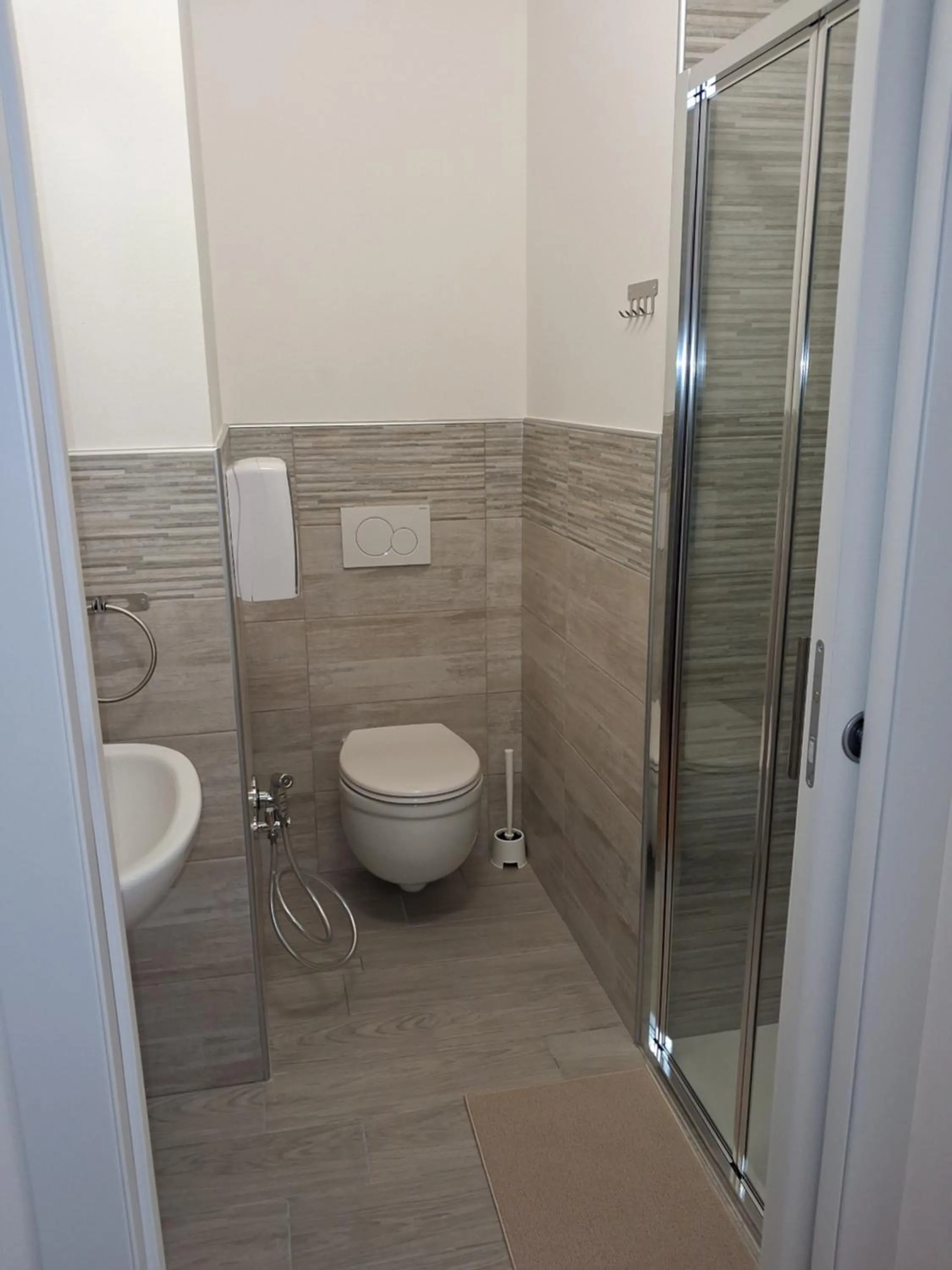 Toilet in Albergo Conca d'Oro