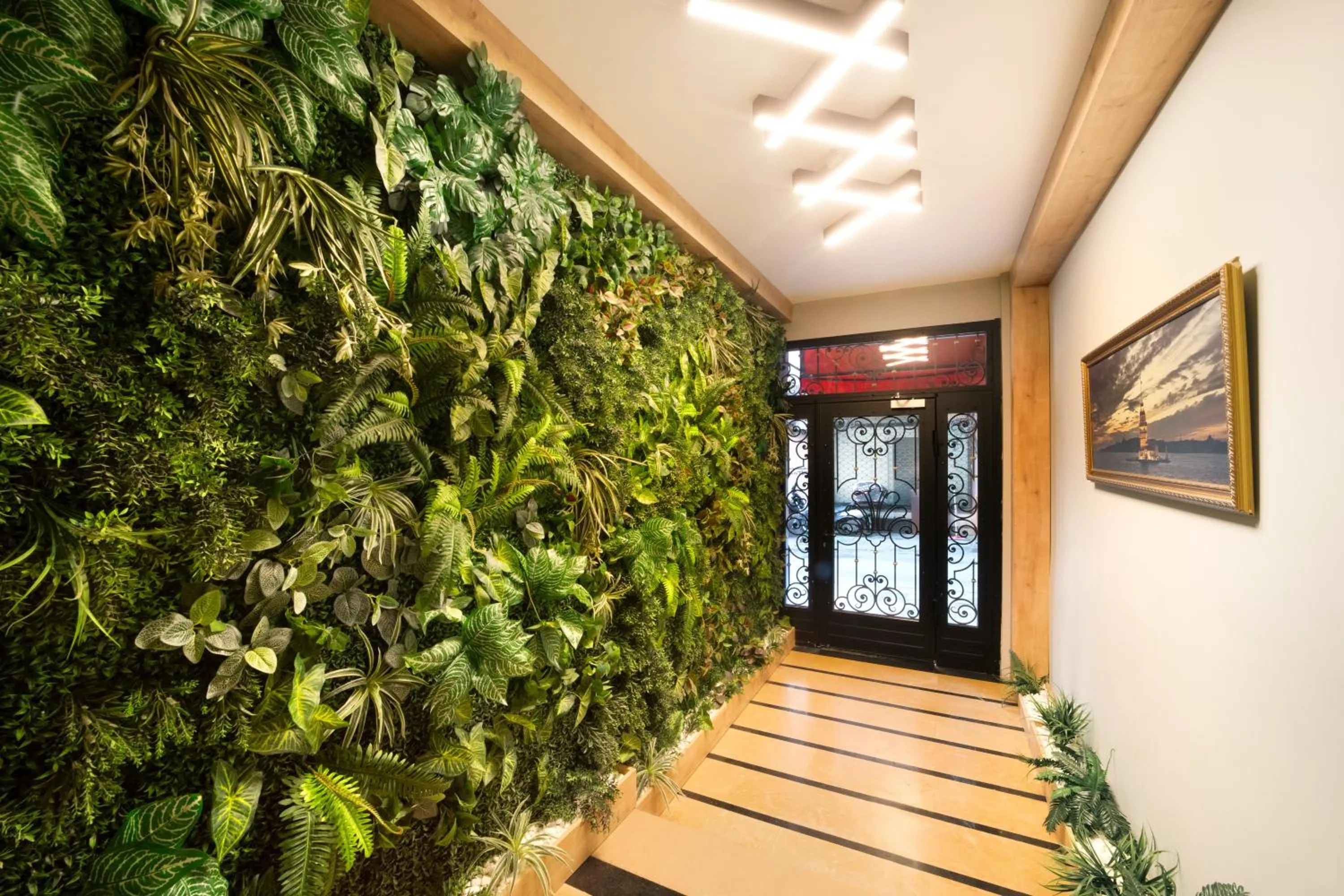 Facade/entrance in Family Time Suites Hotel