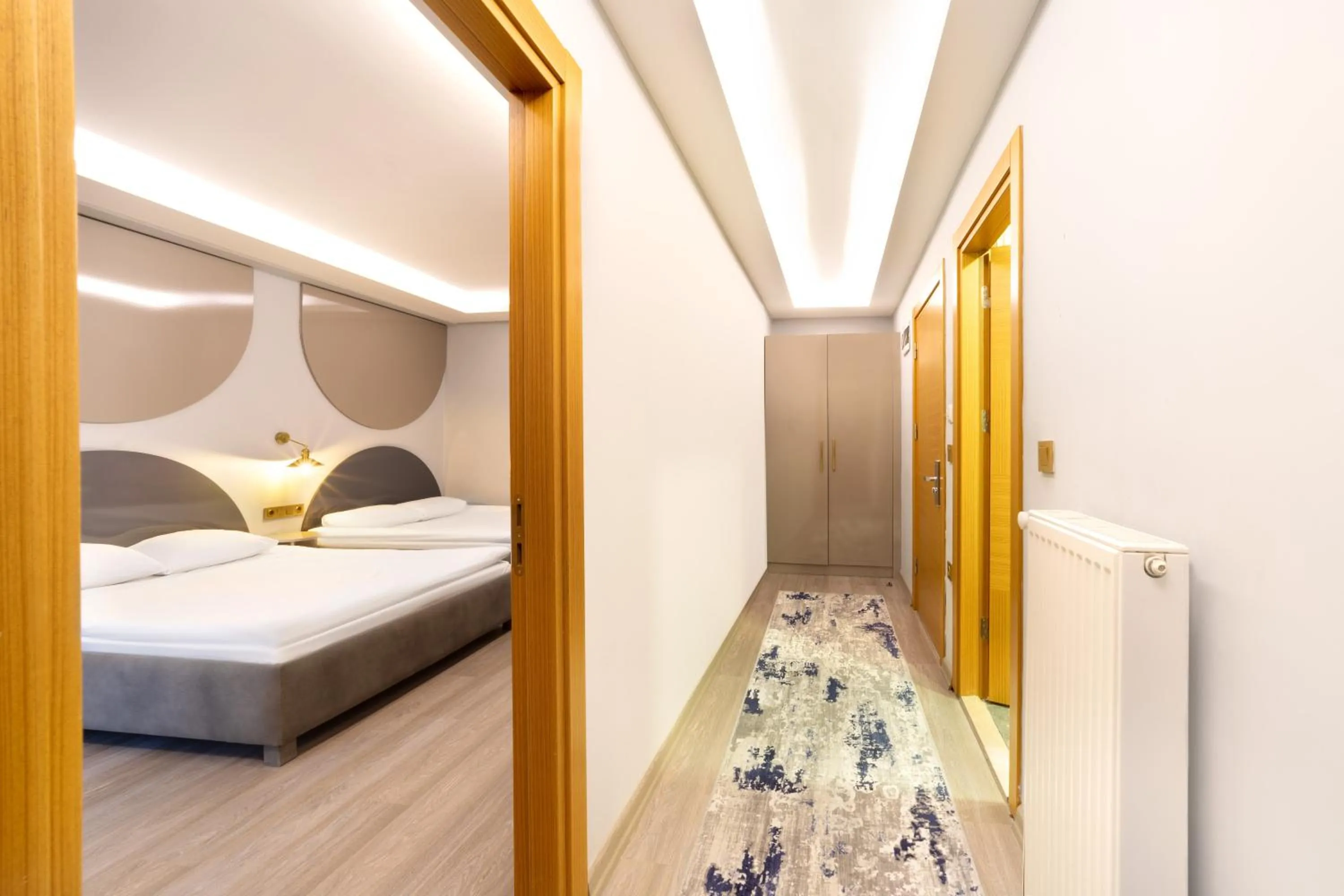 Bedroom, Bed in Family Time Suites Hotel