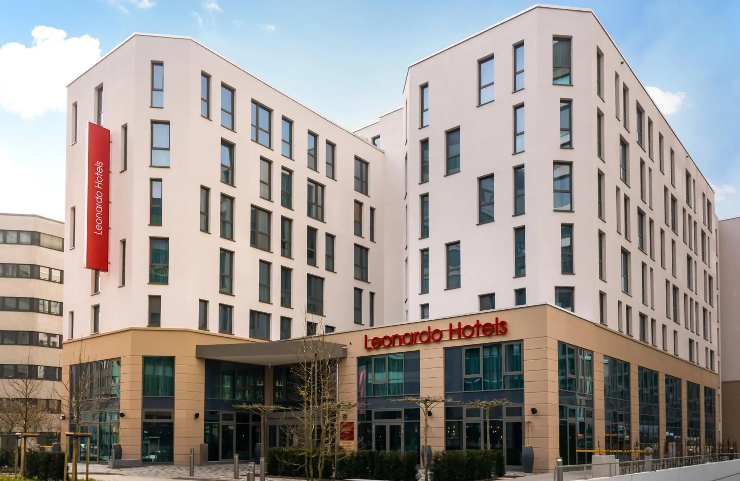 Property building in Leonardo Hotel Eschborn Frankfurt Property building in Leonardo Hotel Eschborn Frankfurt