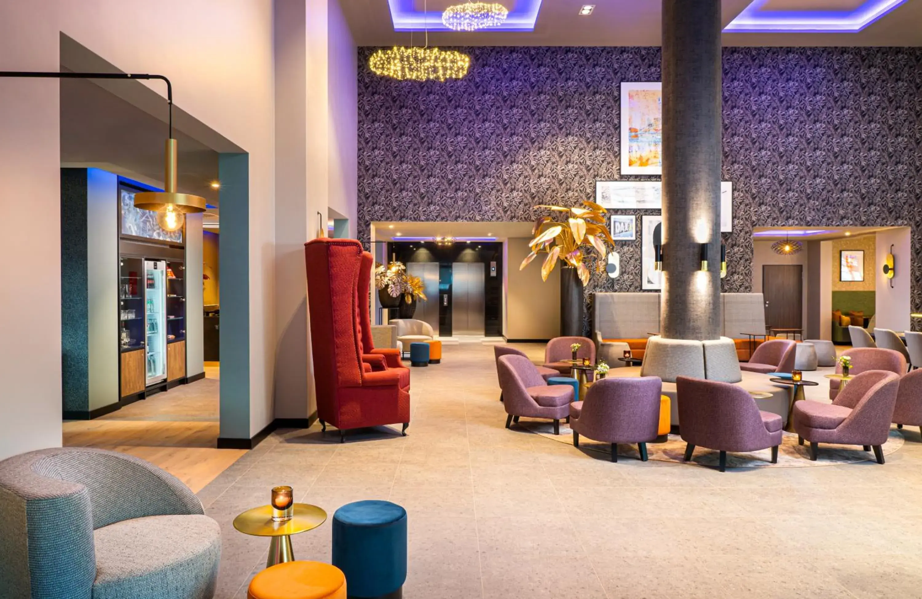 Lobby or reception in Leonardo Hotel Eschborn Frankfurt Lobby or reception in Leonardo Hotel Eschborn Frankfurt