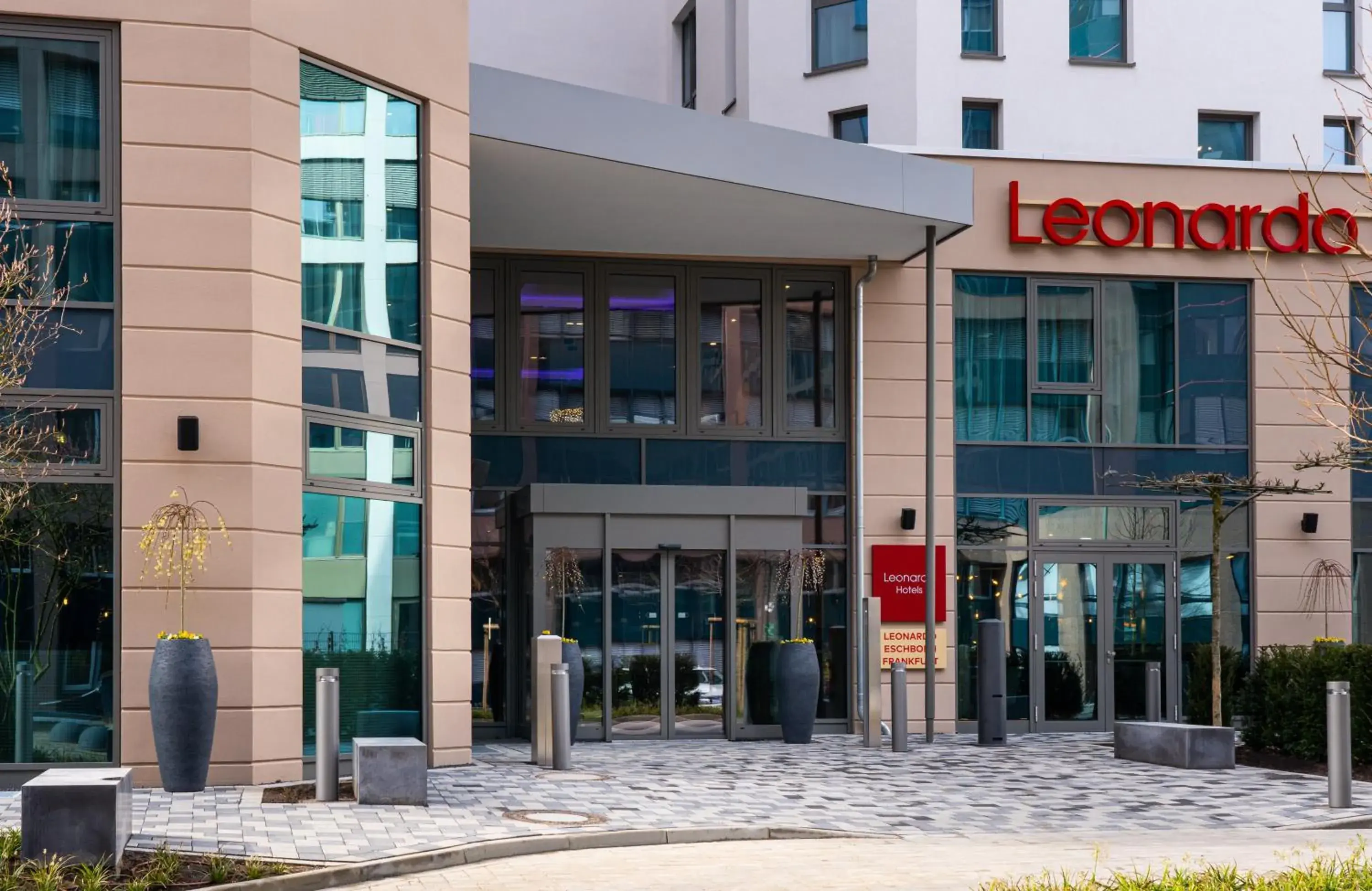 Facade/entrance in Leonardo Hotel Eschborn Frankfurt Facade/entrance in Leonardo Hotel Eschborn Frankfurt