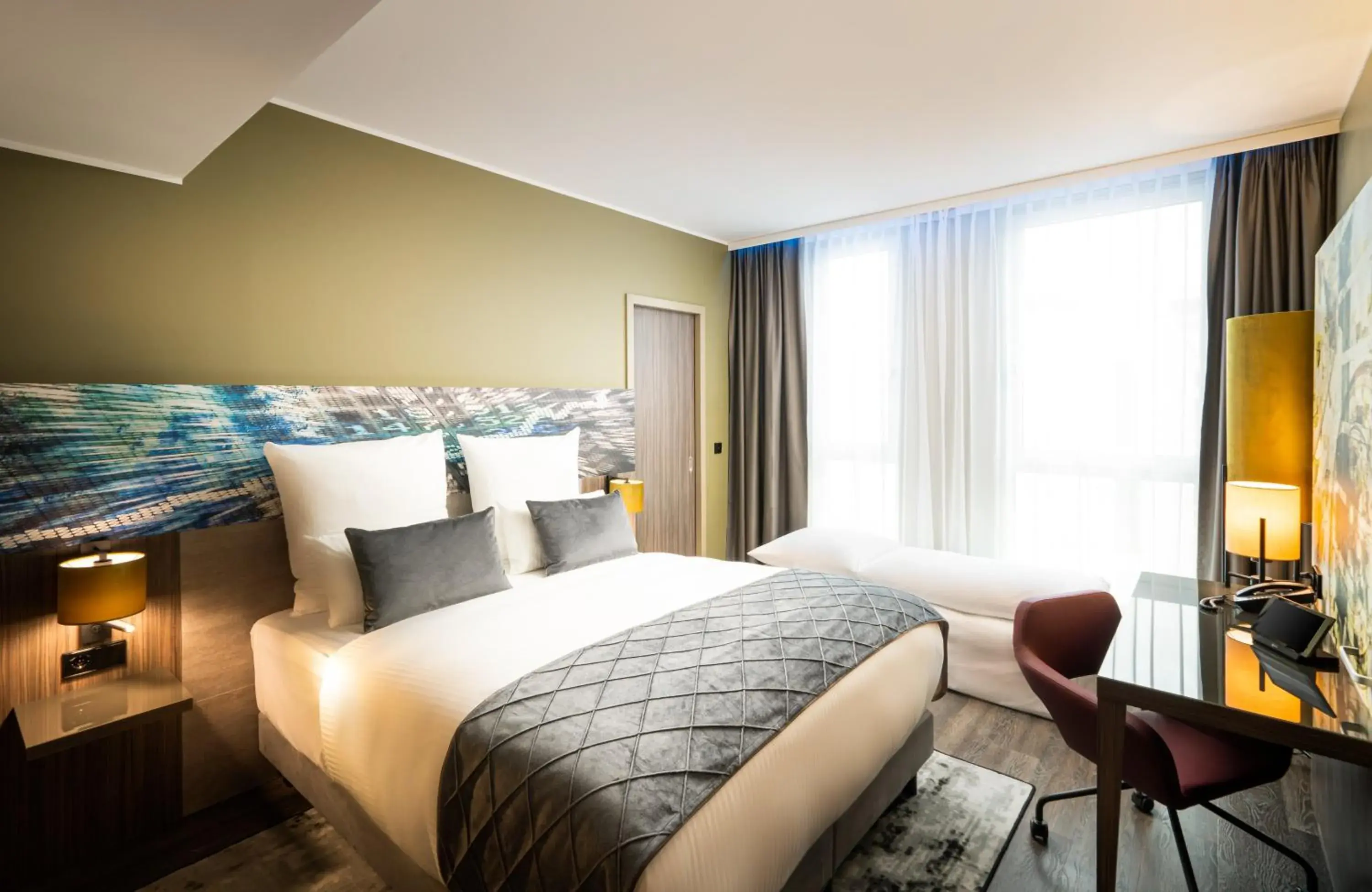 Bedroom, Bed in Leonardo Hotel Eschborn Frankfurt Bedroom, Bed in Leonardo Hotel Eschborn Frankfurt