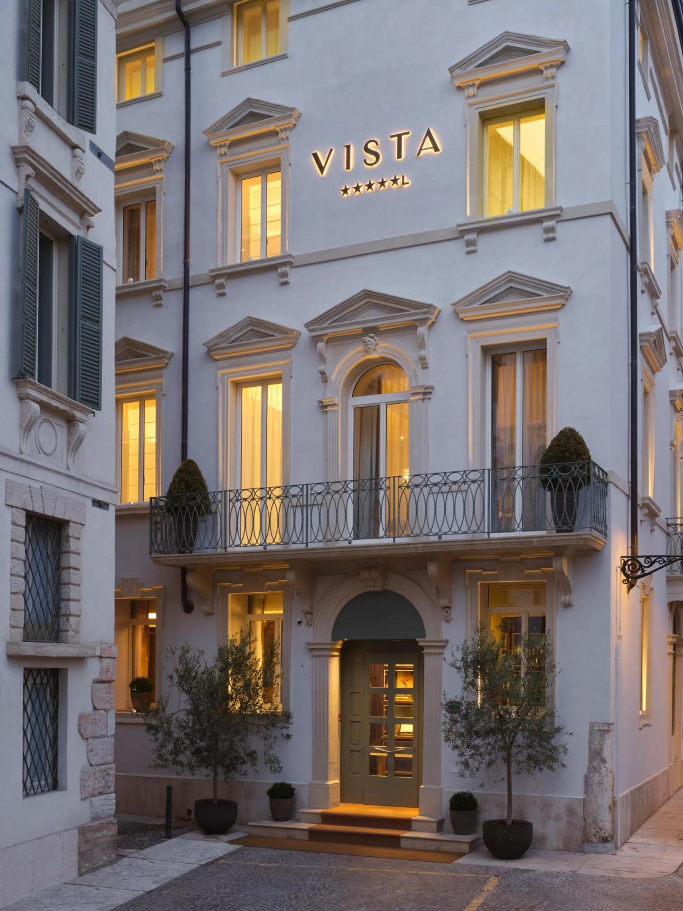 Facade/entrance in VISTA Verona