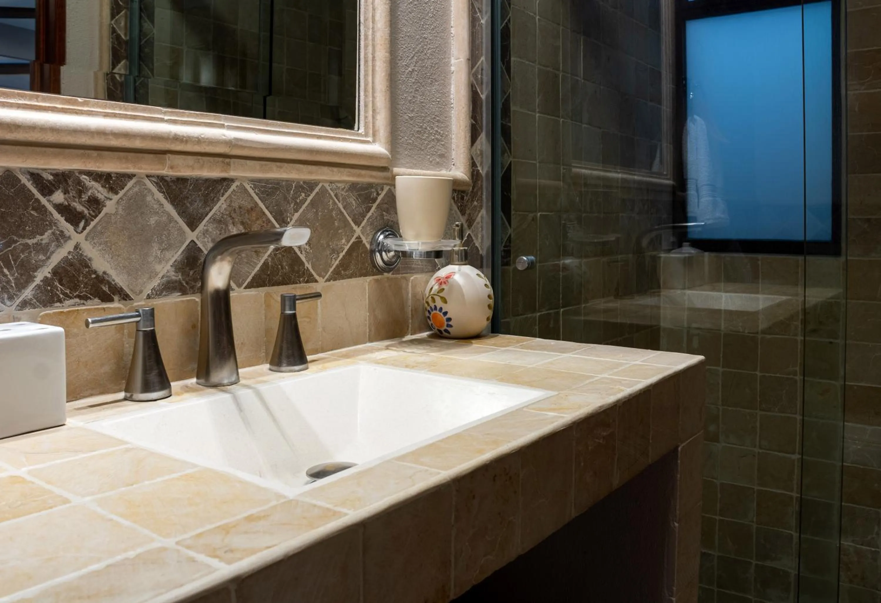Bathroom in Casa Maricela B&B