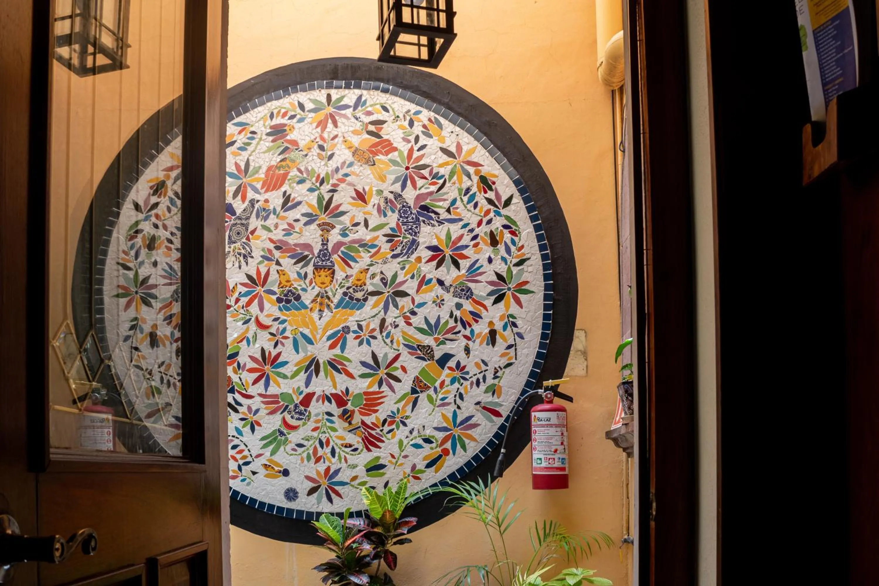 Decorative detail in Casa Maricela B&B