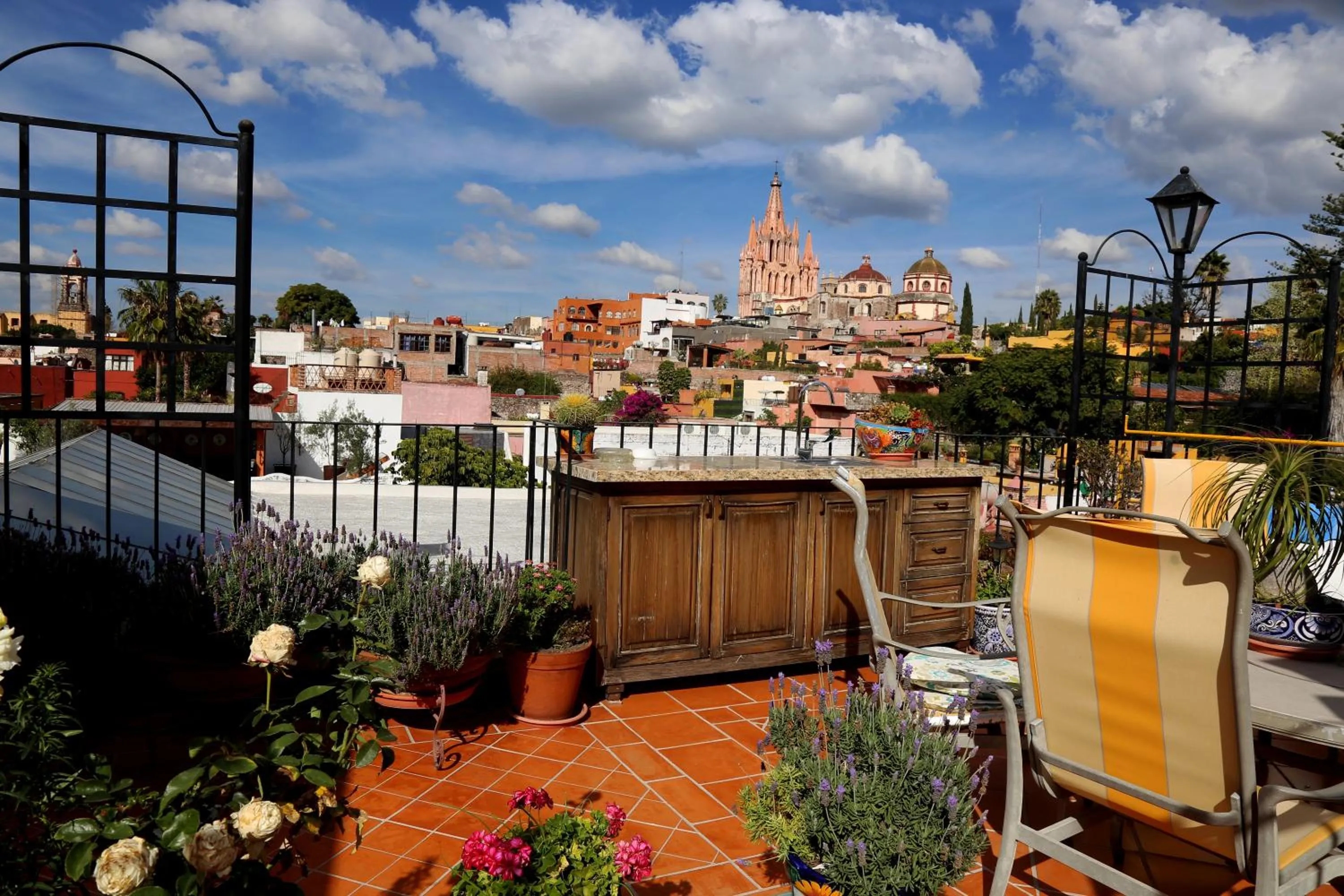 Balcony/Terrace in Casa Maricela B&B