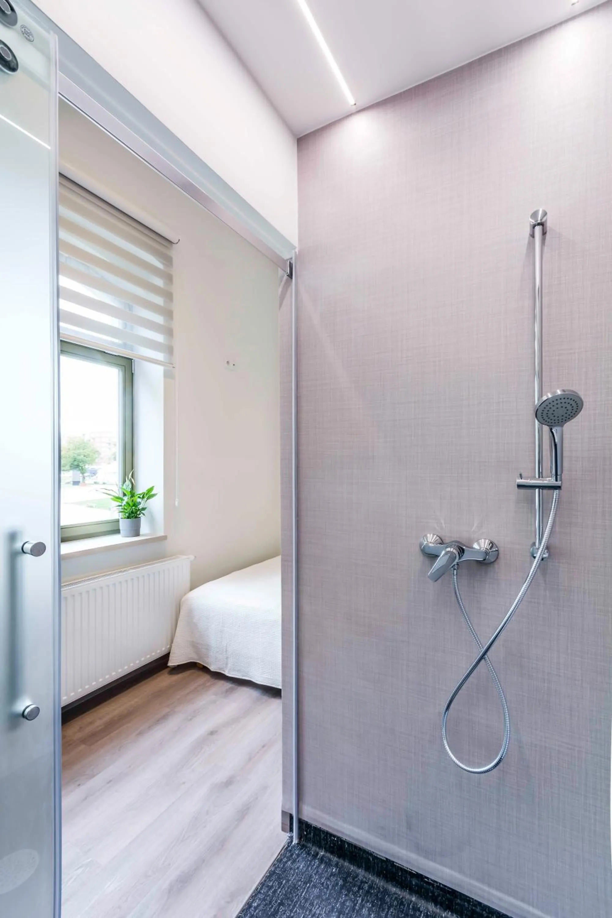 Bathroom in Lofty Kampus Garnizon