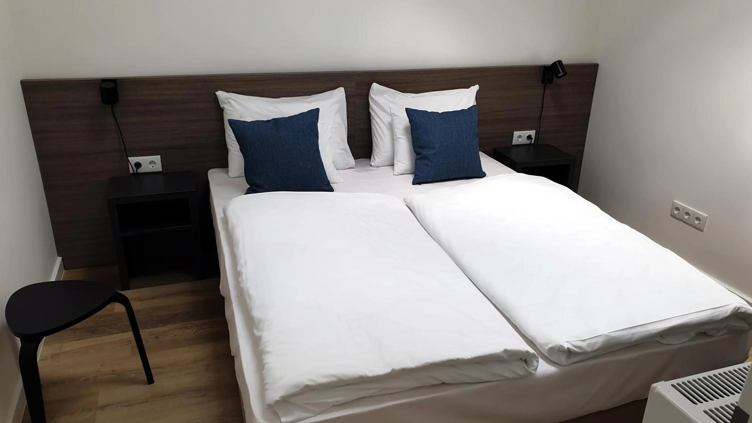 Bedroom, Bed in RES City Residence Hotel Budapest