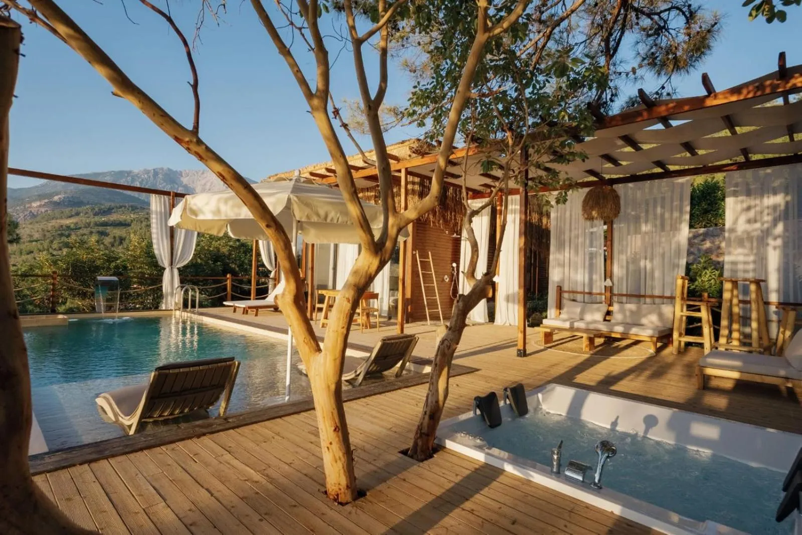 Patio in Lov Faralya Adults Only