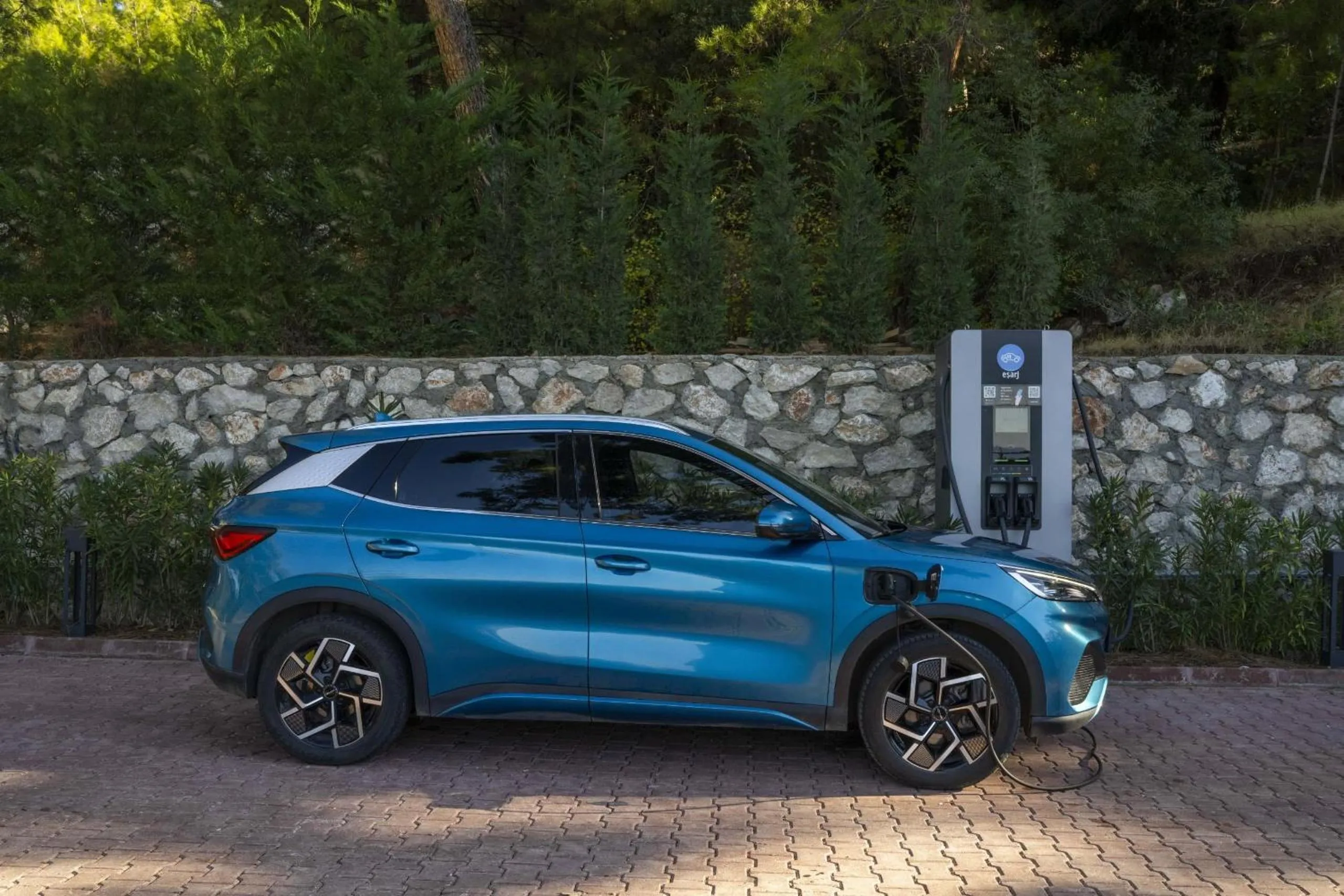 Parking in Lov Faralya Adults Only