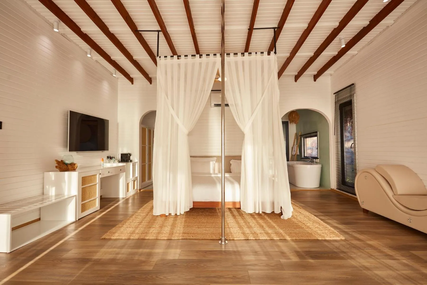 Bed in Lov Faralya Adults Only