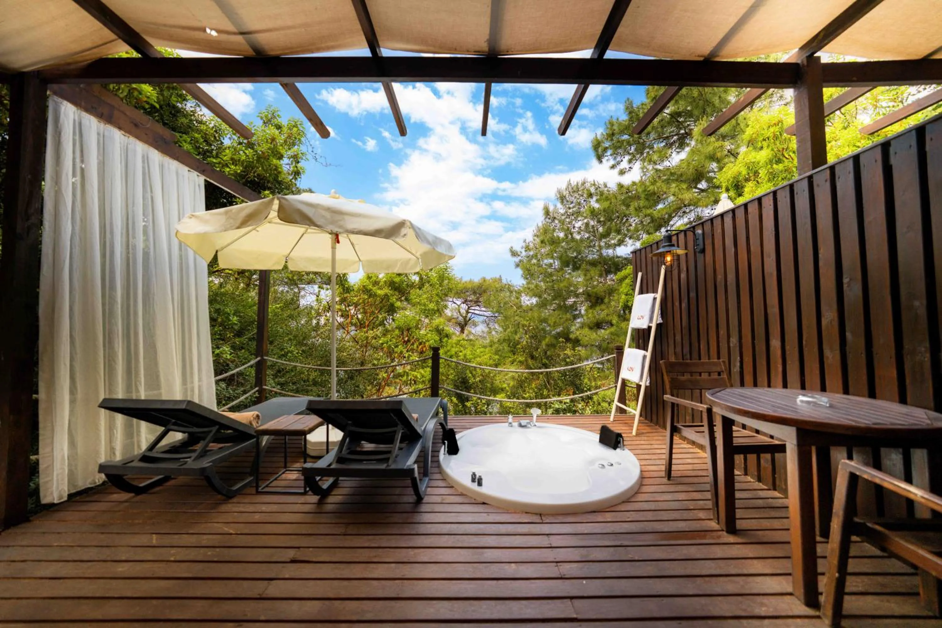 Patio in Lov Faralya Adults Only