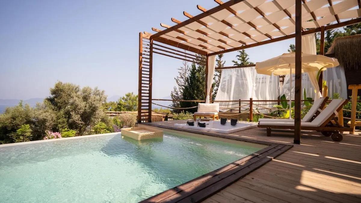 Patio in Lov Faralya Adults Only