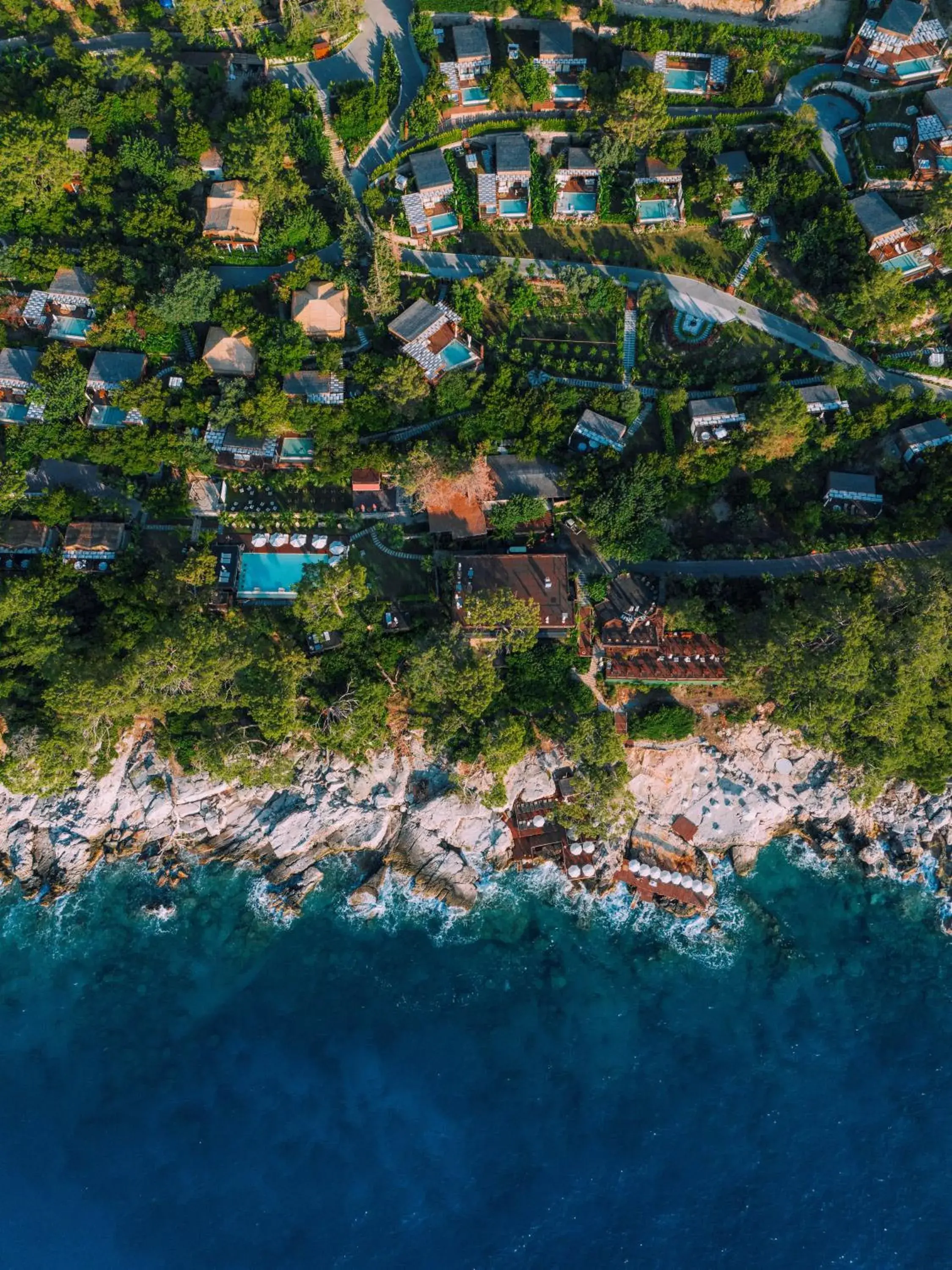 Property building in Lov Faralya Adults Only Property building in Lov Faralya Adults Only