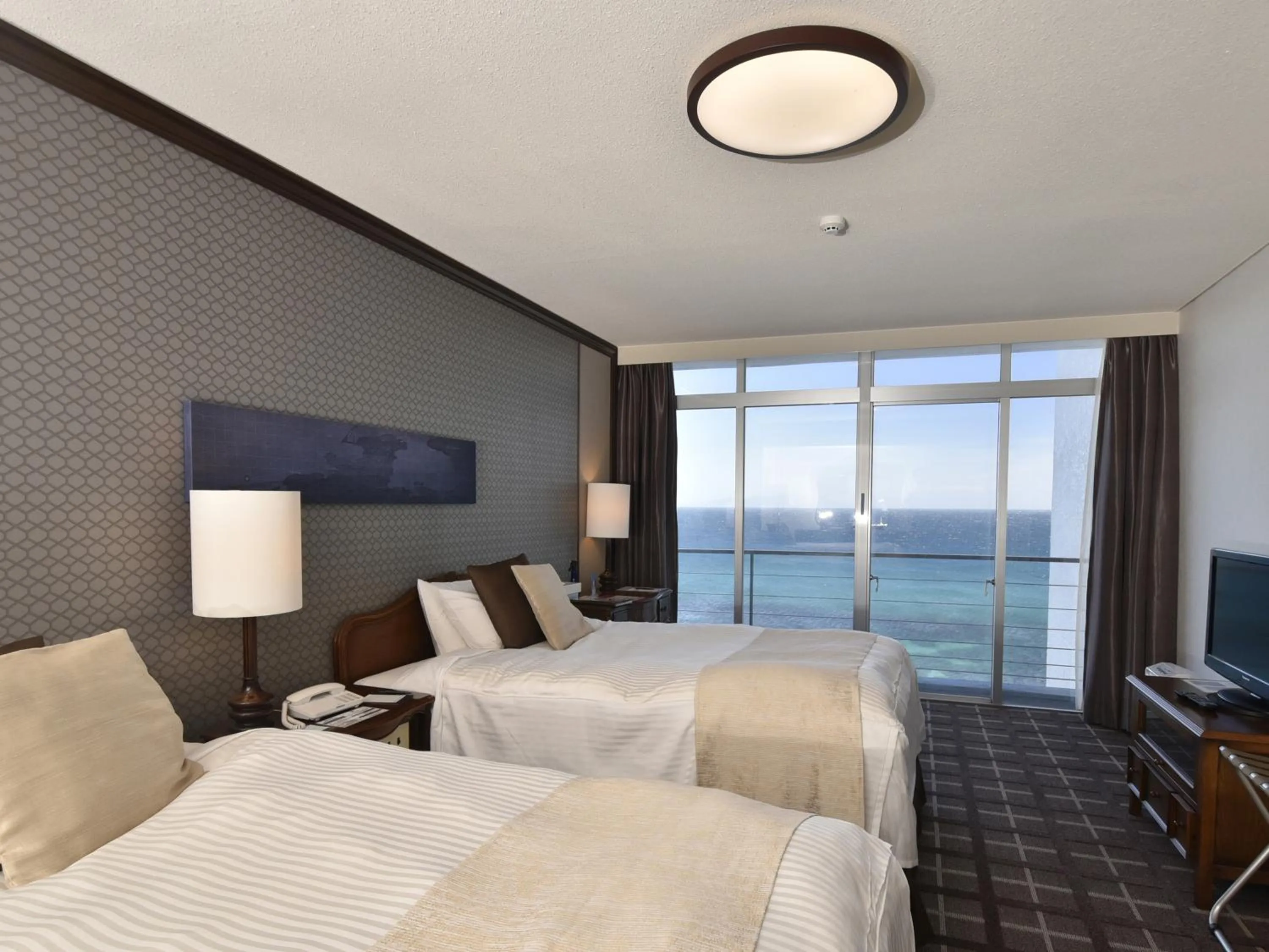 Photo of the whole room, Bed in Shimoda Prince Hotel