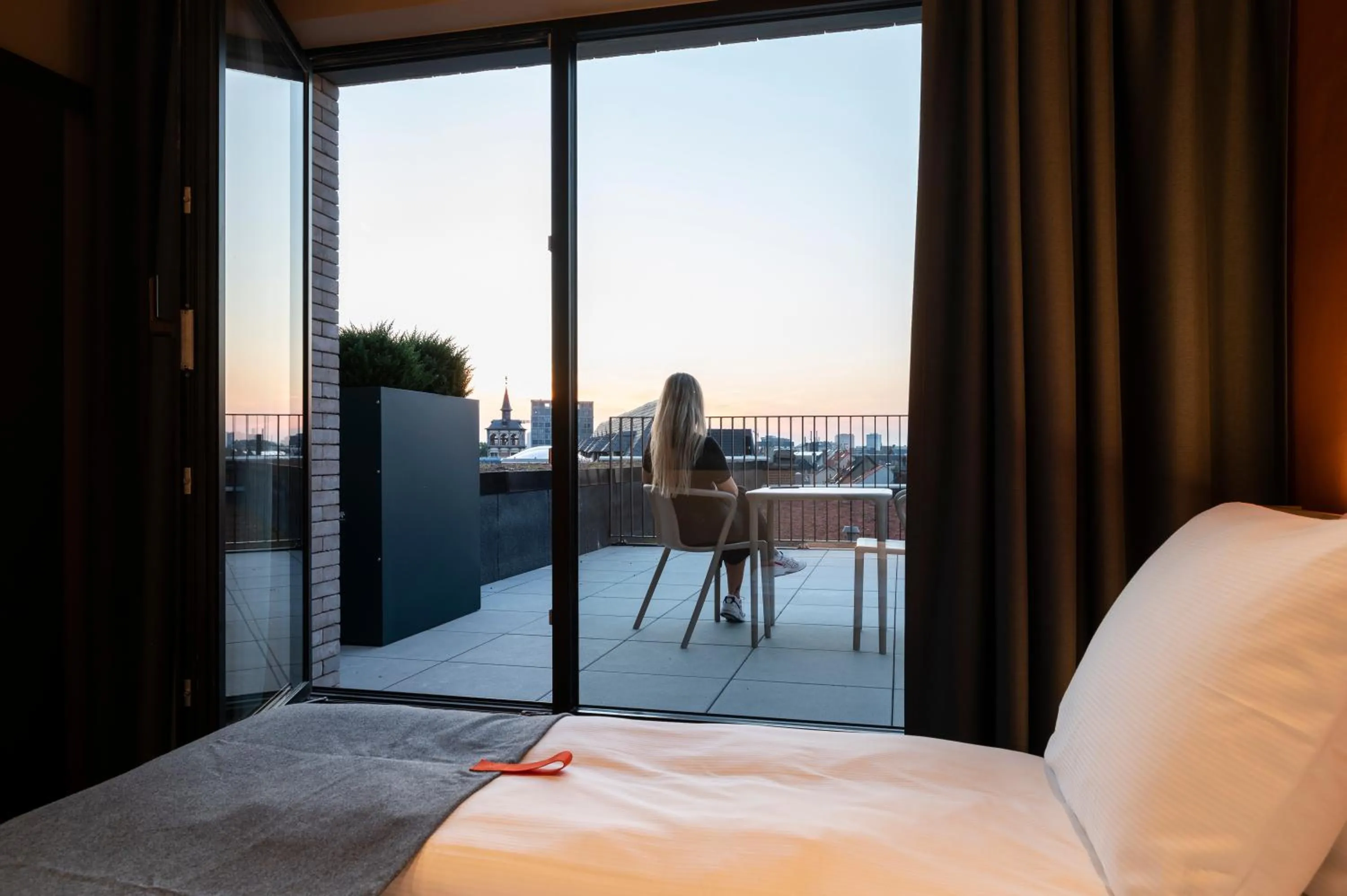 View (from property/room), Bed in Citybox Antwerp City Center