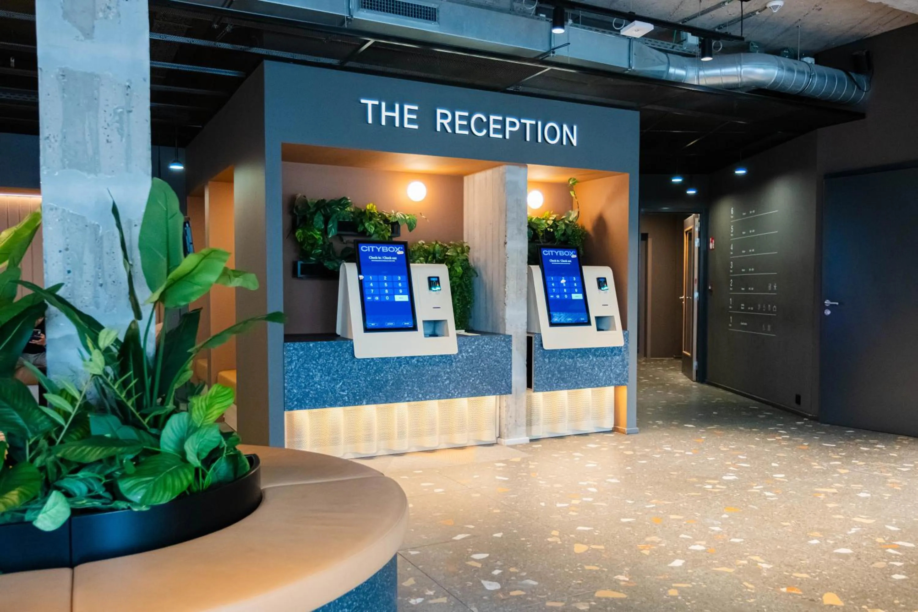 Lobby or reception in Citybox Antwerp City Center