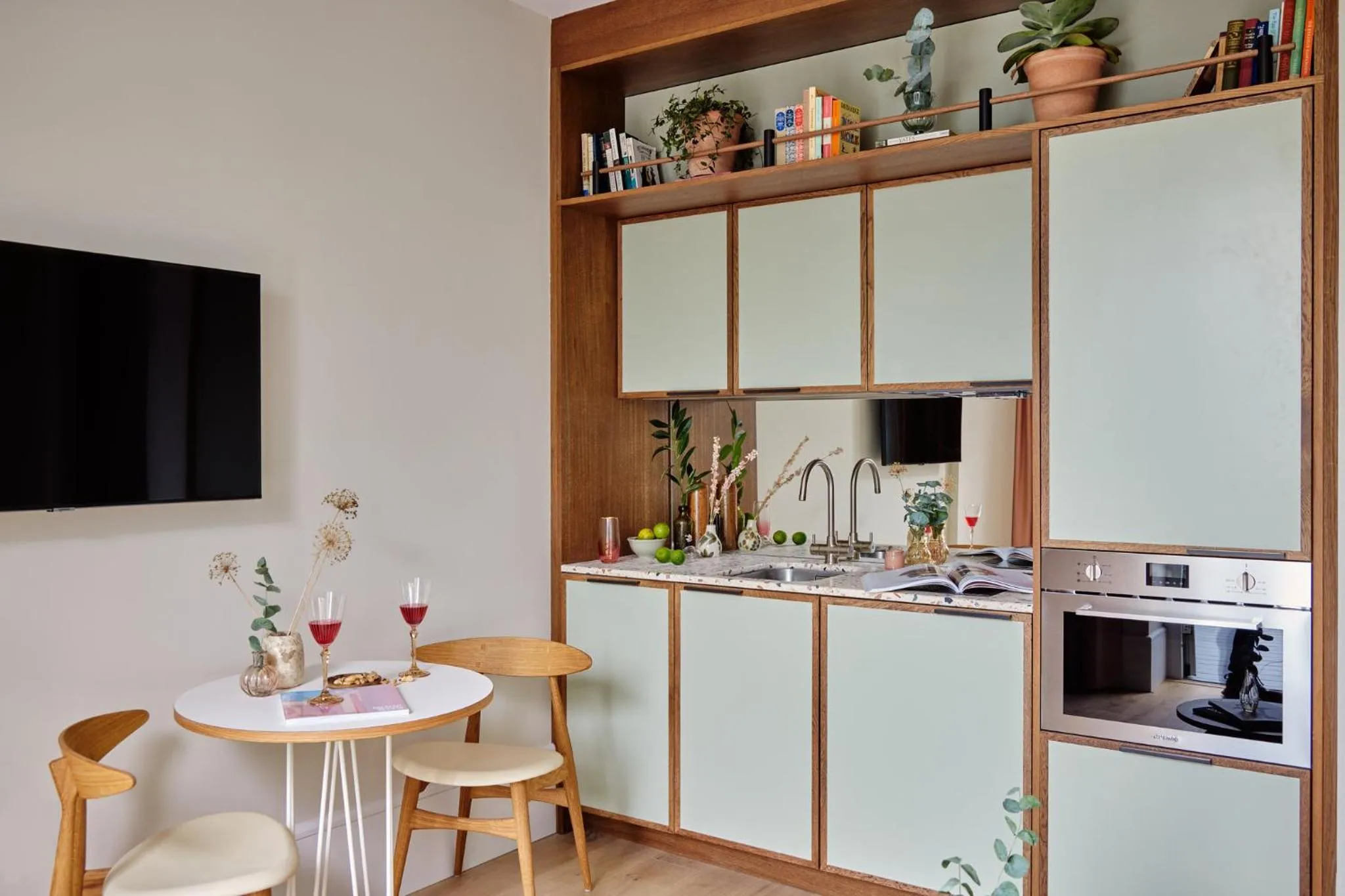 Kitchen or kitchenette in Turing Locke Cambridge