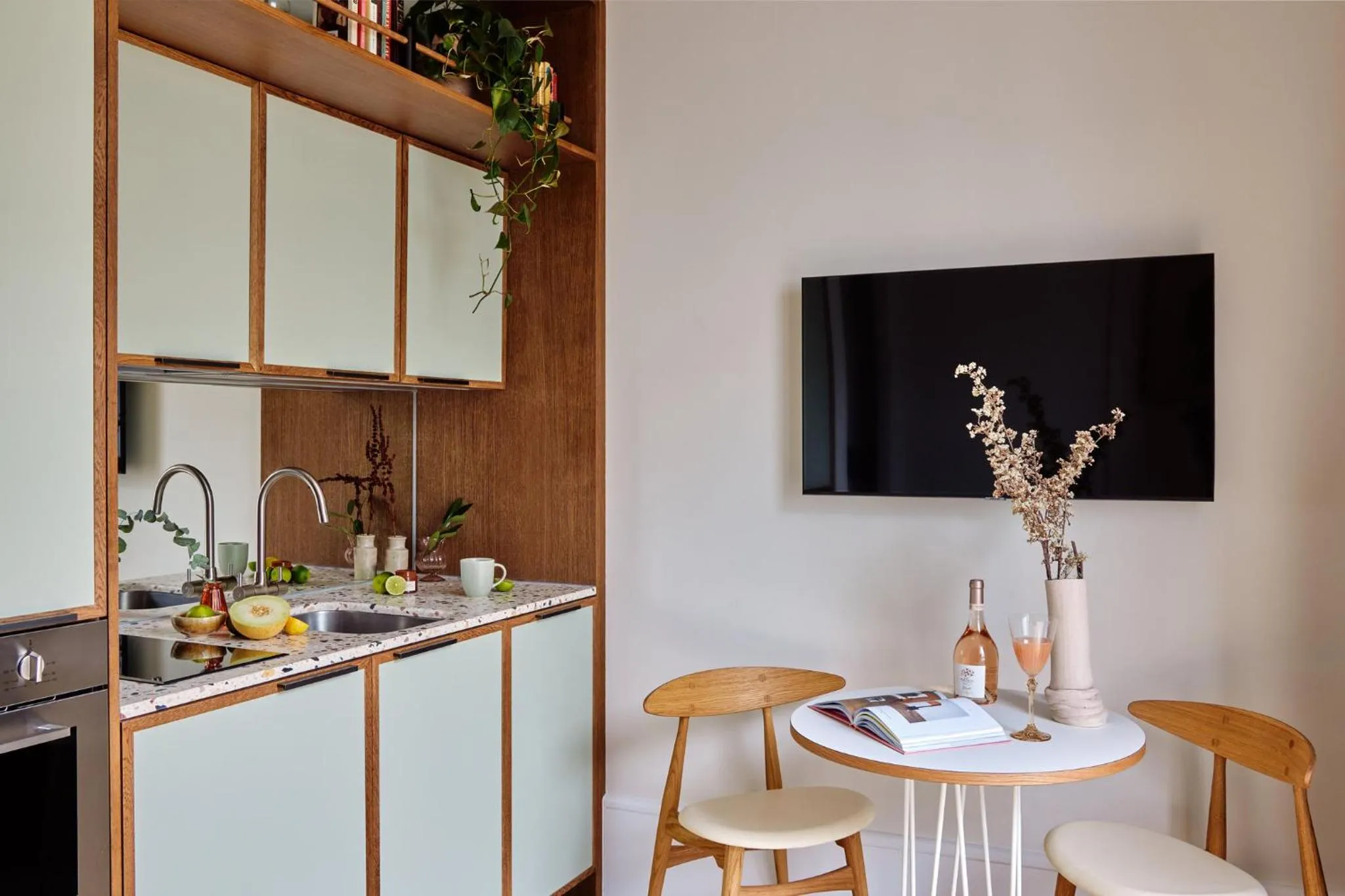 Kitchen or kitchenette in Turing Locke Cambridge