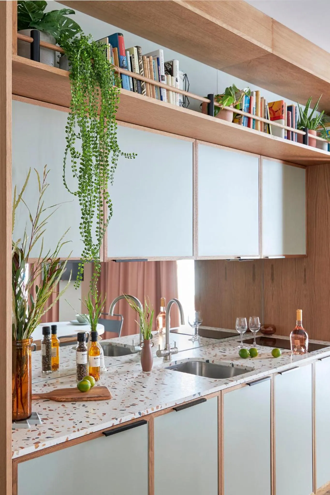 Kitchen or kitchenette in Turing Locke Cambridge