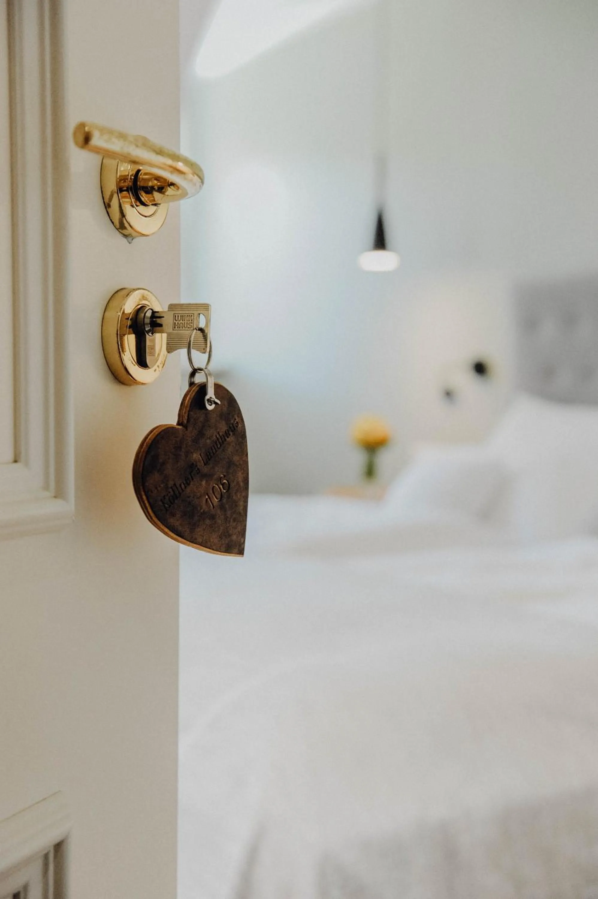 Photo of the whole room, Bed in Romantik Hotel Köllners Landhaus