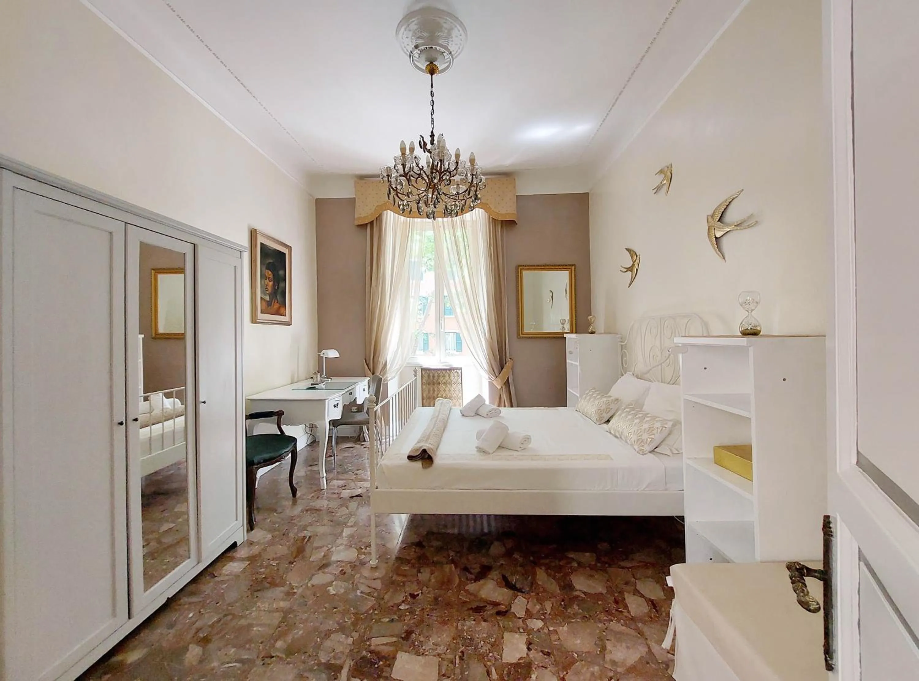 Bedroom, Bed in 4BNB - Luxury Mazzini Apartment