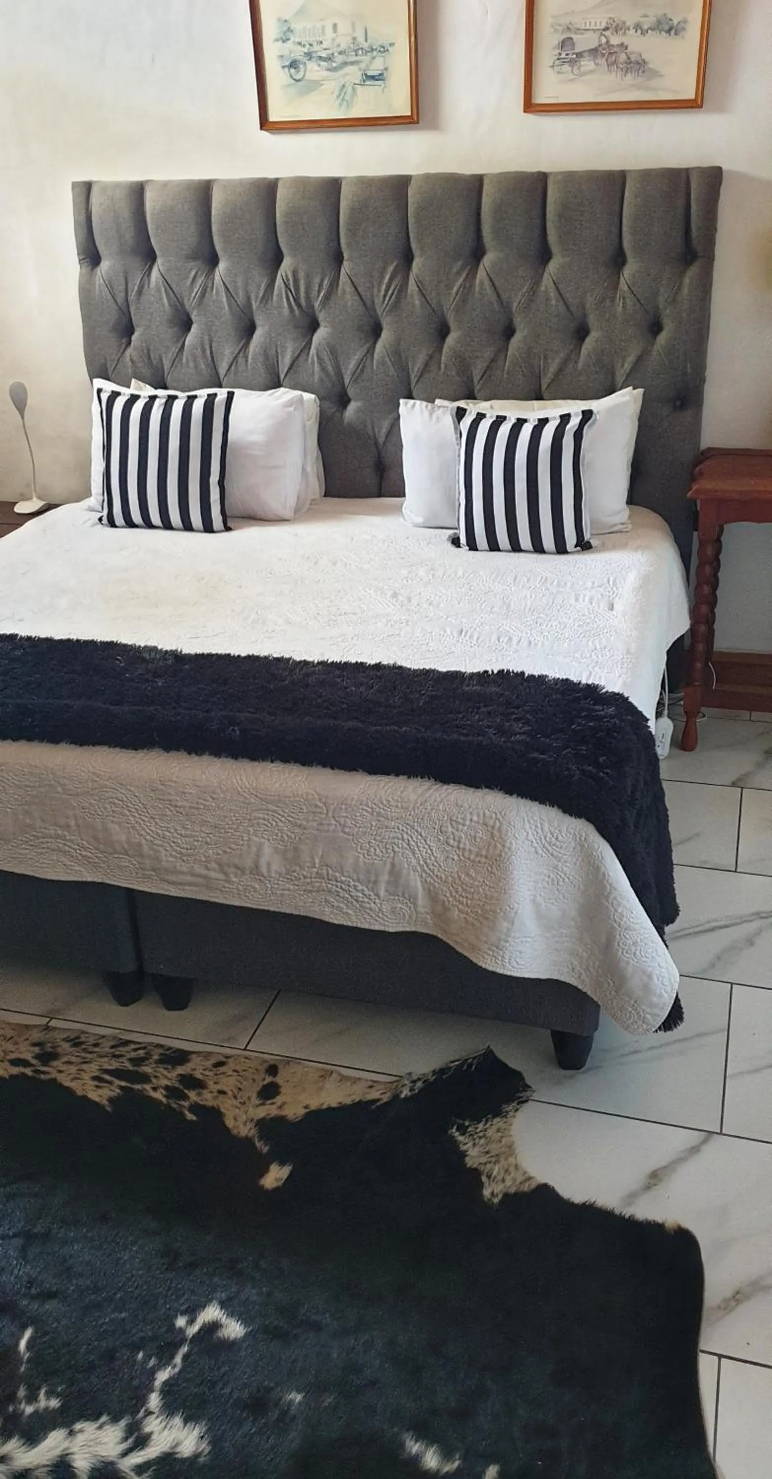 Bedroom, Bed in Camdeboo Cottages