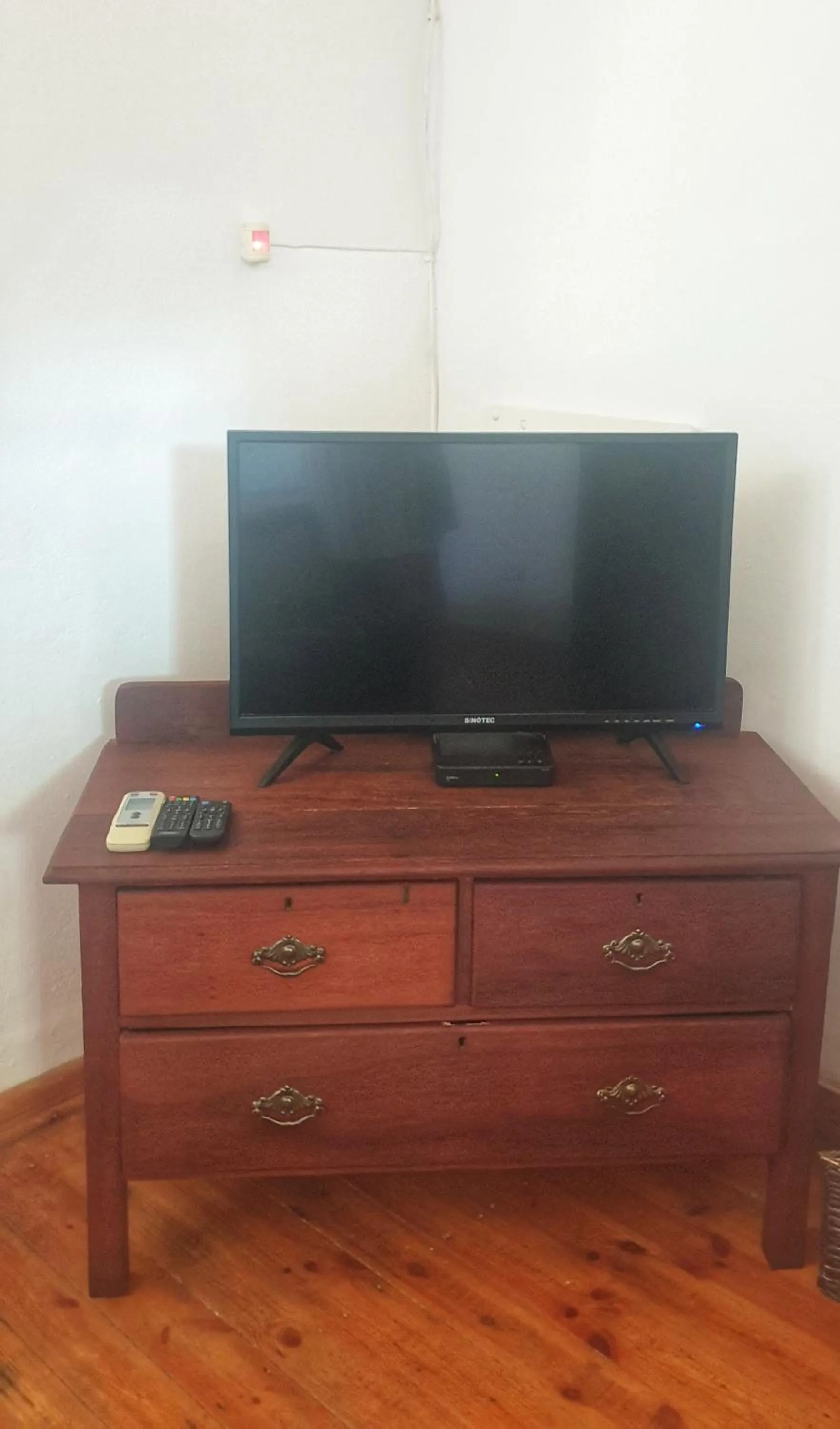 Bed in Camdeboo Cottages