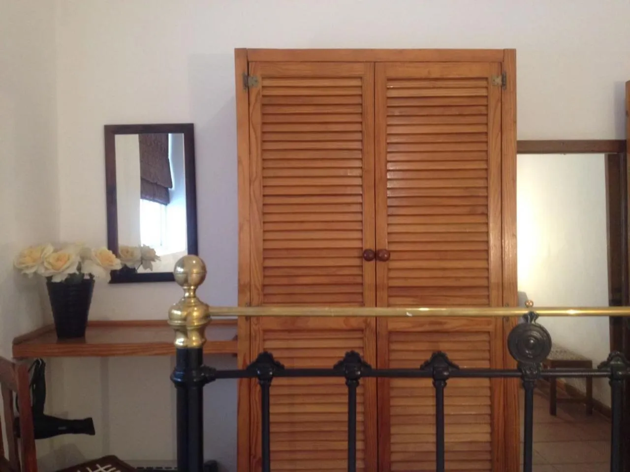 wardrobe in Camdeboo Cottages