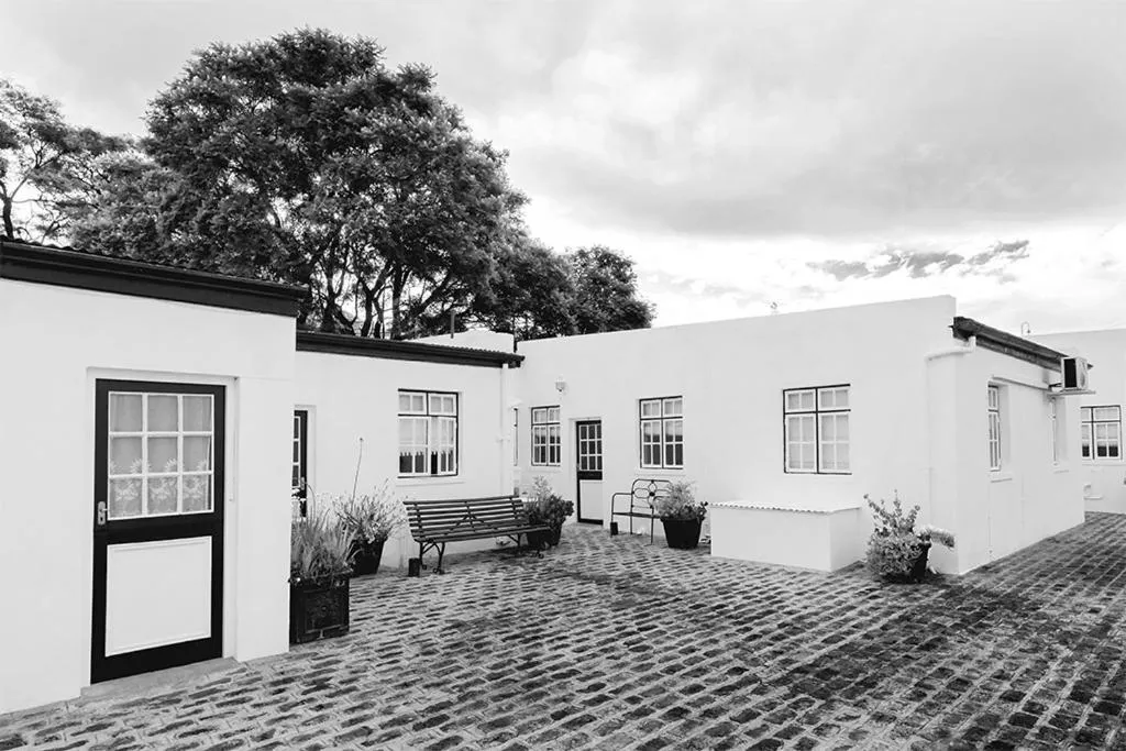 Facade/entrance in Camdeboo Cottages