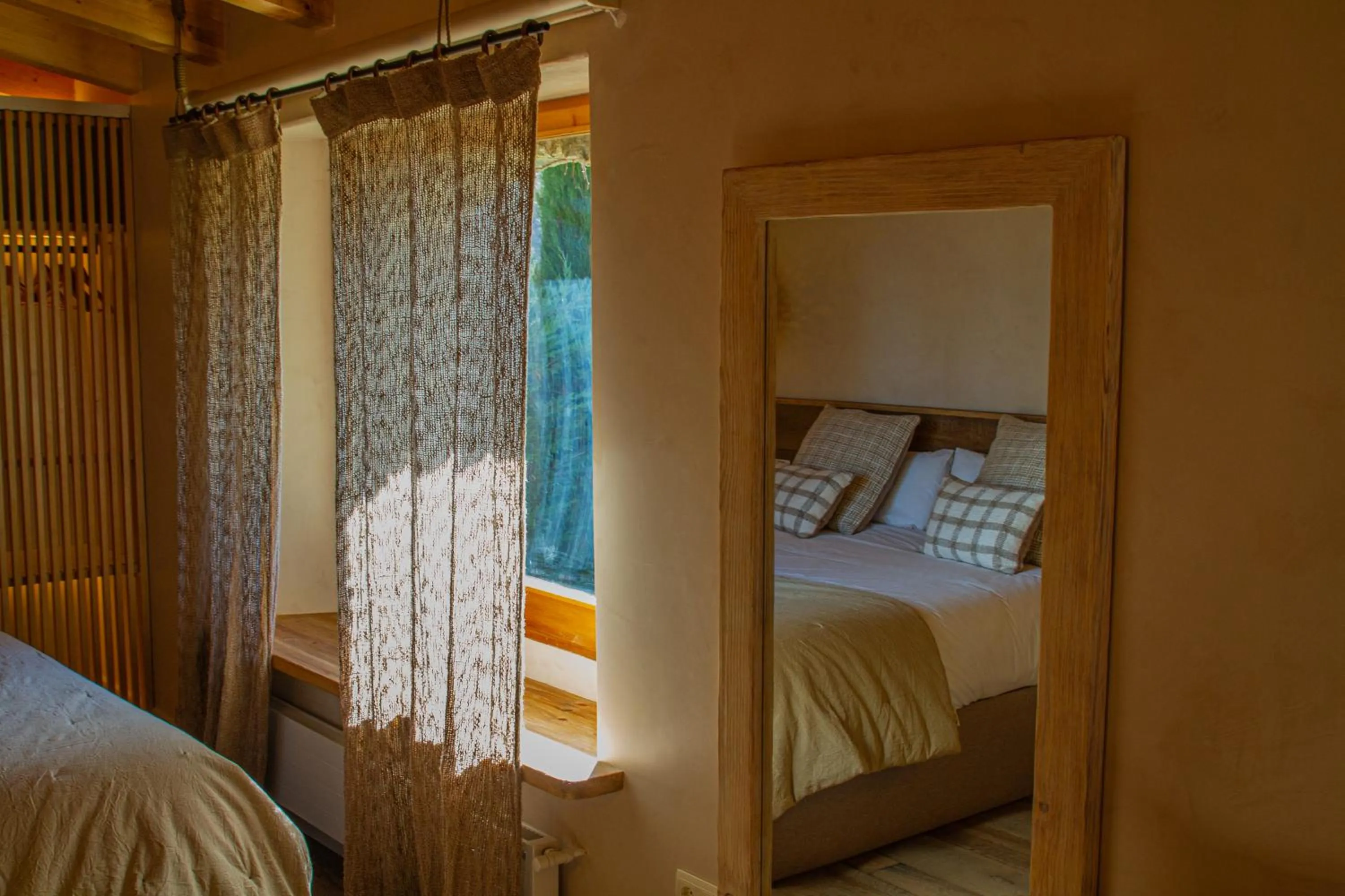 Bedroom, Bed in Masia Santa Llúcia