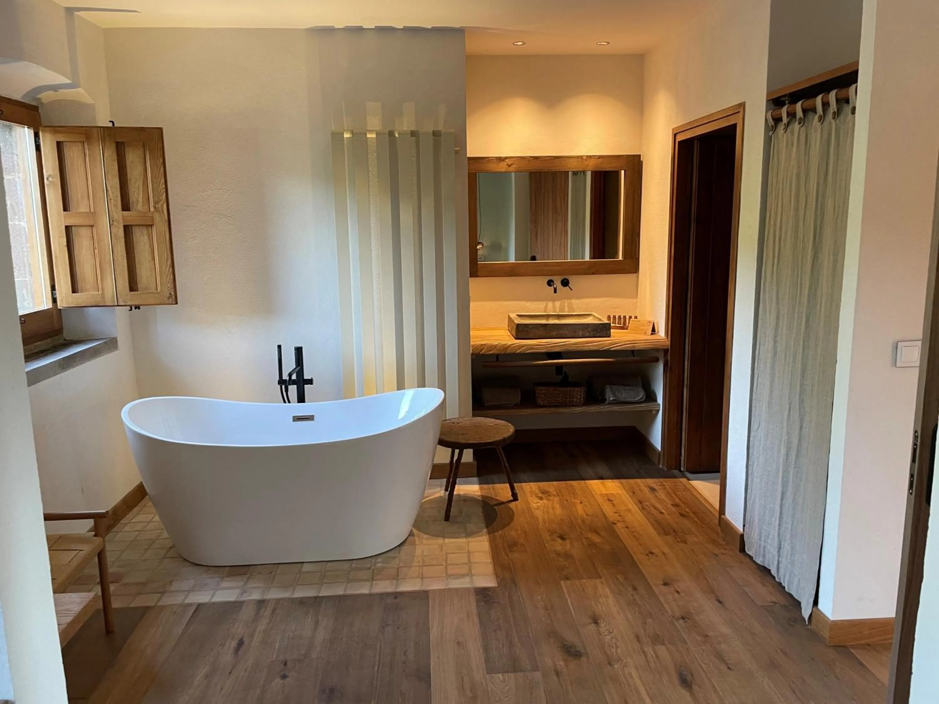 Bathroom in Masia Santa Llúcia