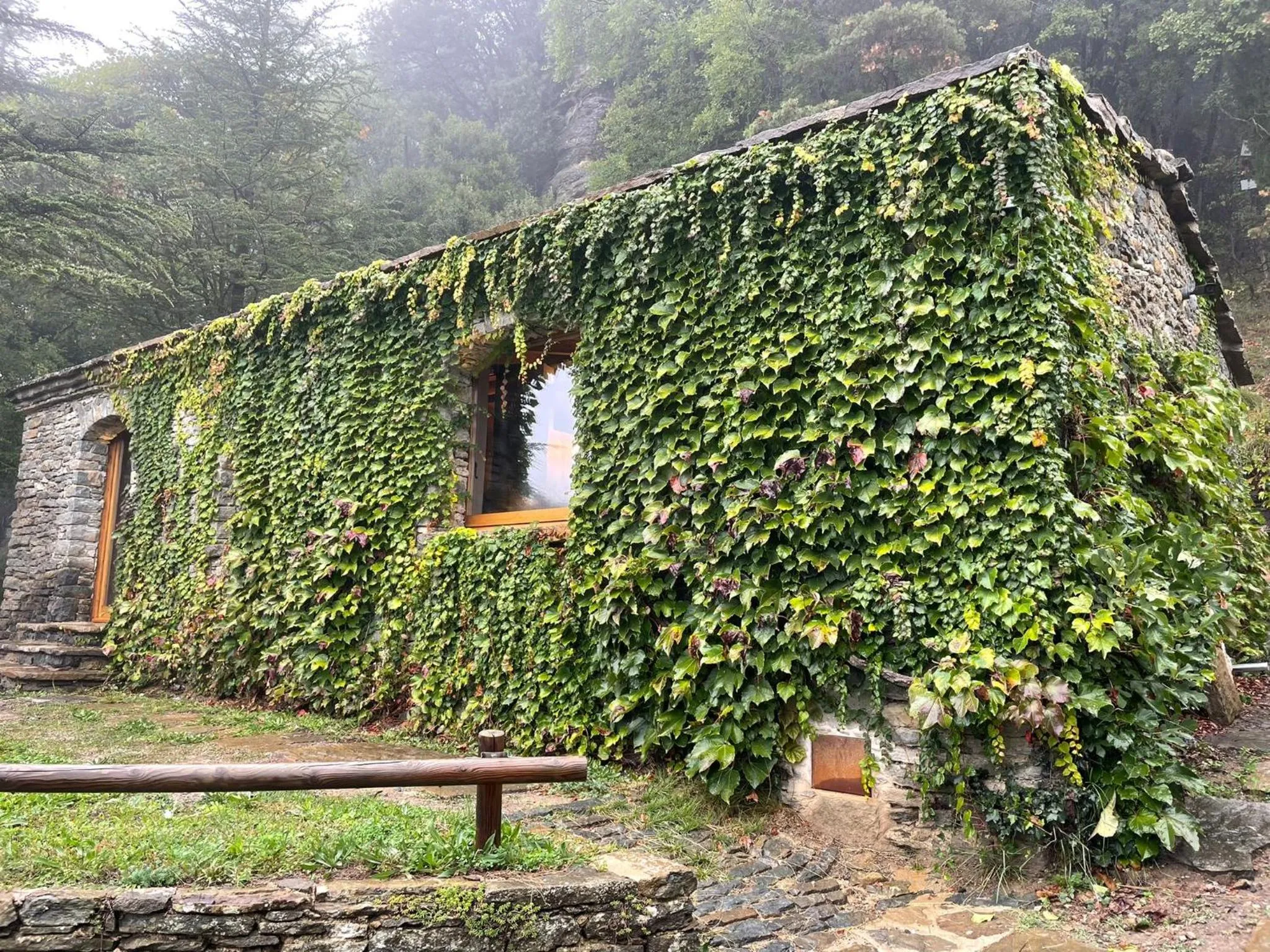 Property building in Masia Santa Llúcia