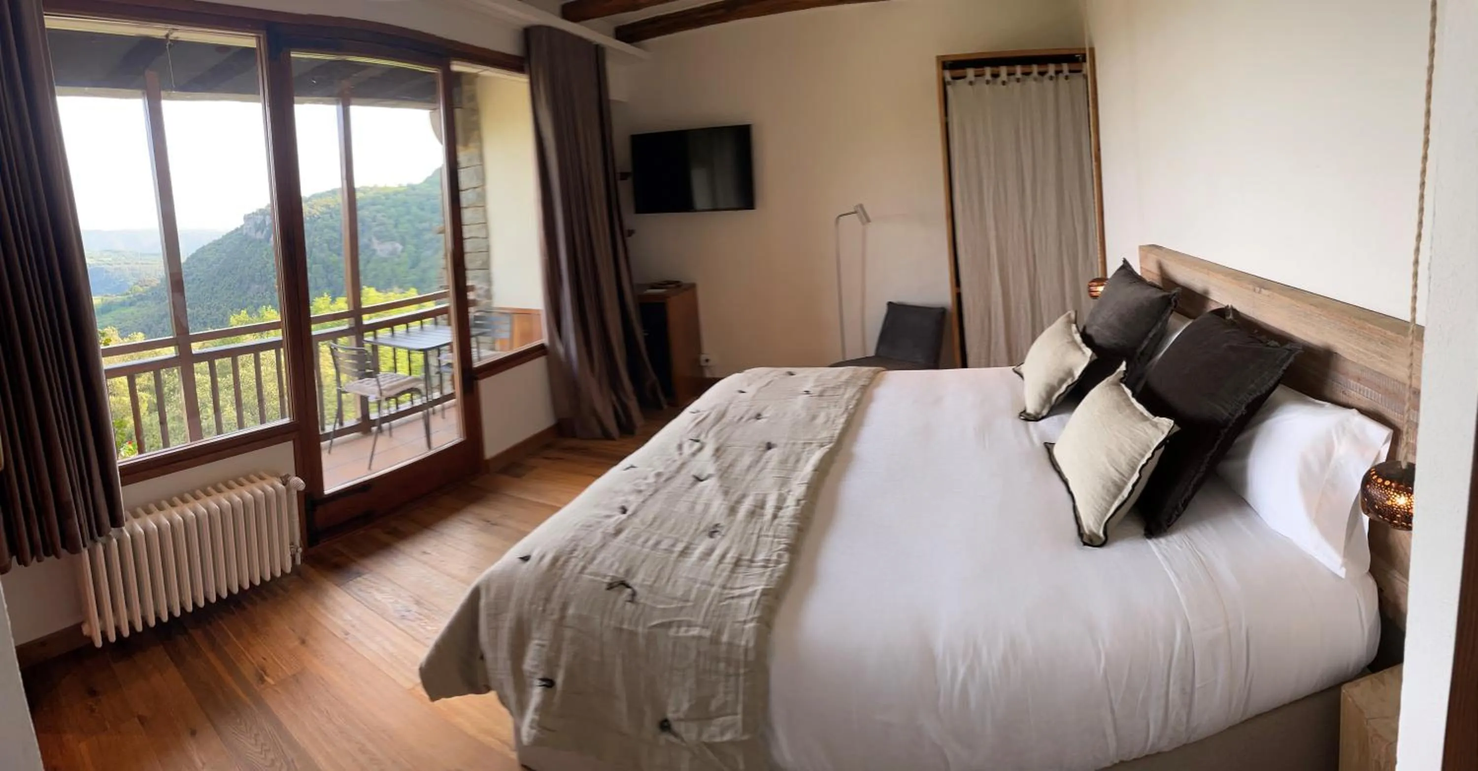 Balcony/Terrace, Bed in Masia Santa Llúcia