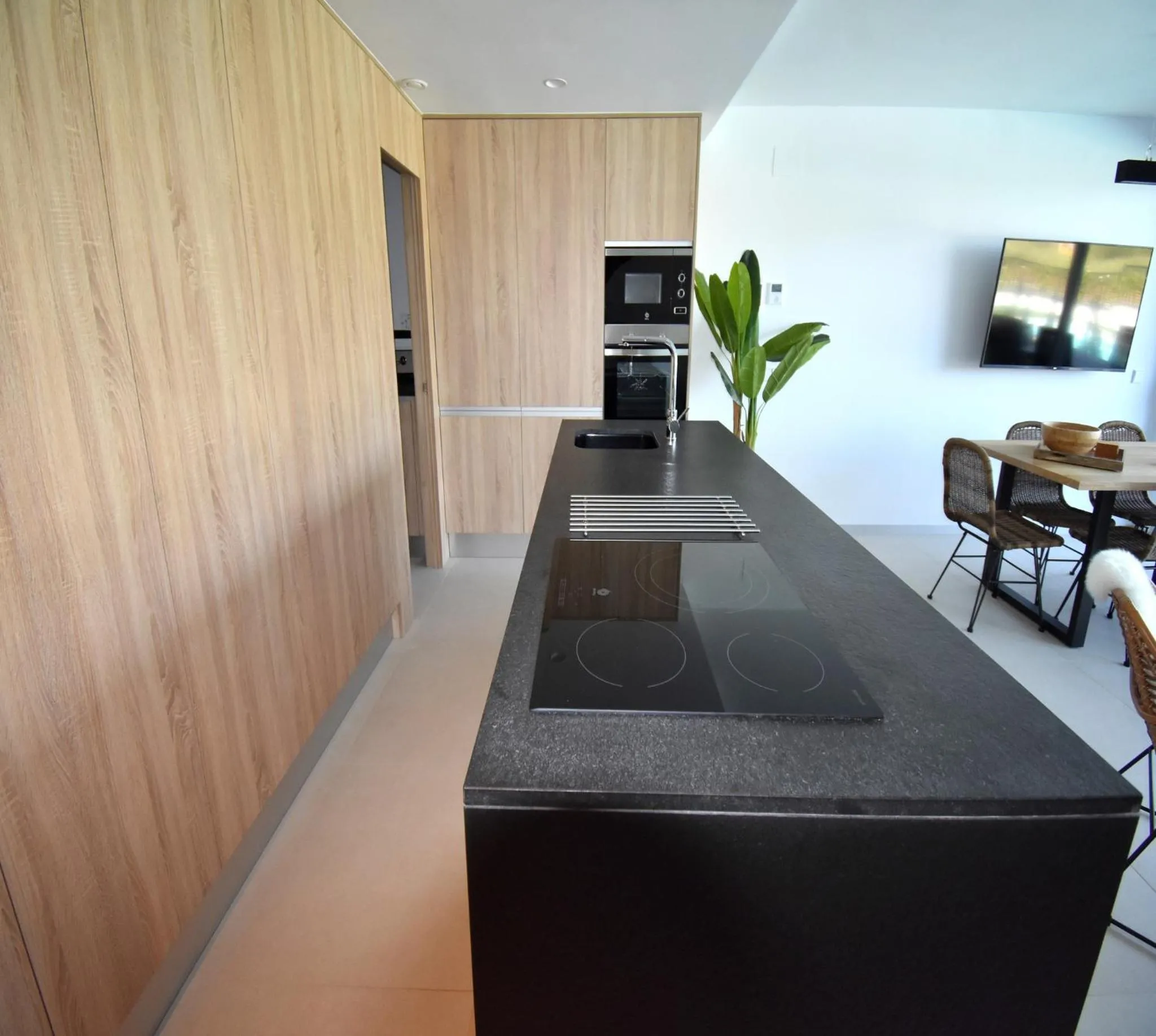 Kitchen or kitchenette in Apartamento Estrasburgo Suites Javea - 5044