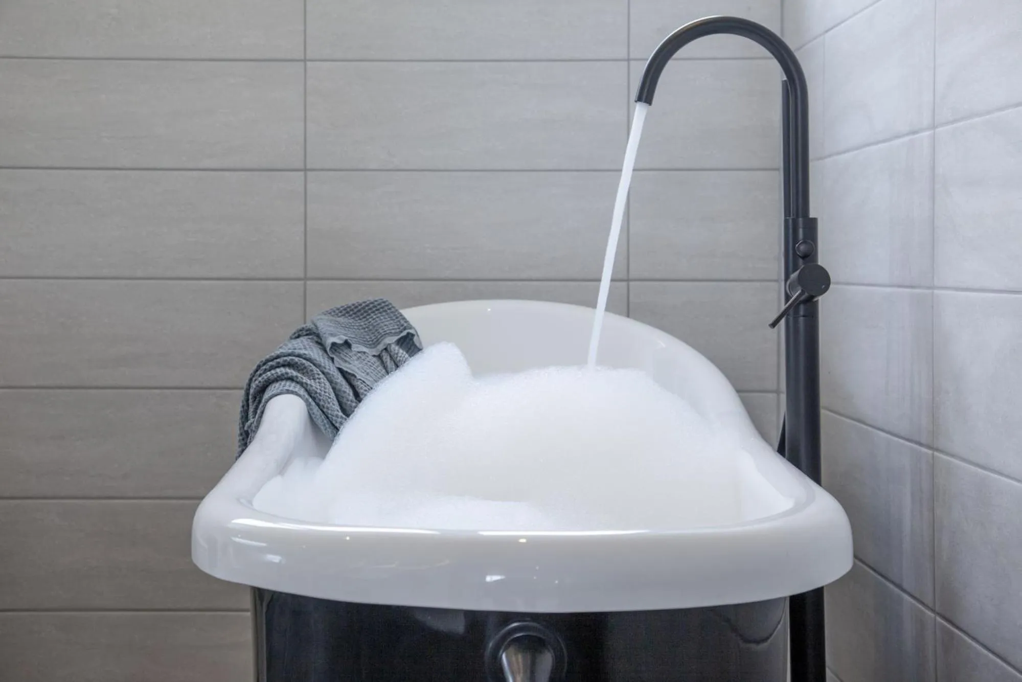 Bathroom in Provident Suite - Free Wi-Fi - Sea View