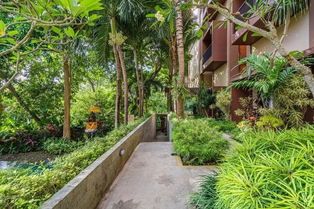 Garden in Pandawa All Suites Hotel Garden in Pandawa All Suites Hotel