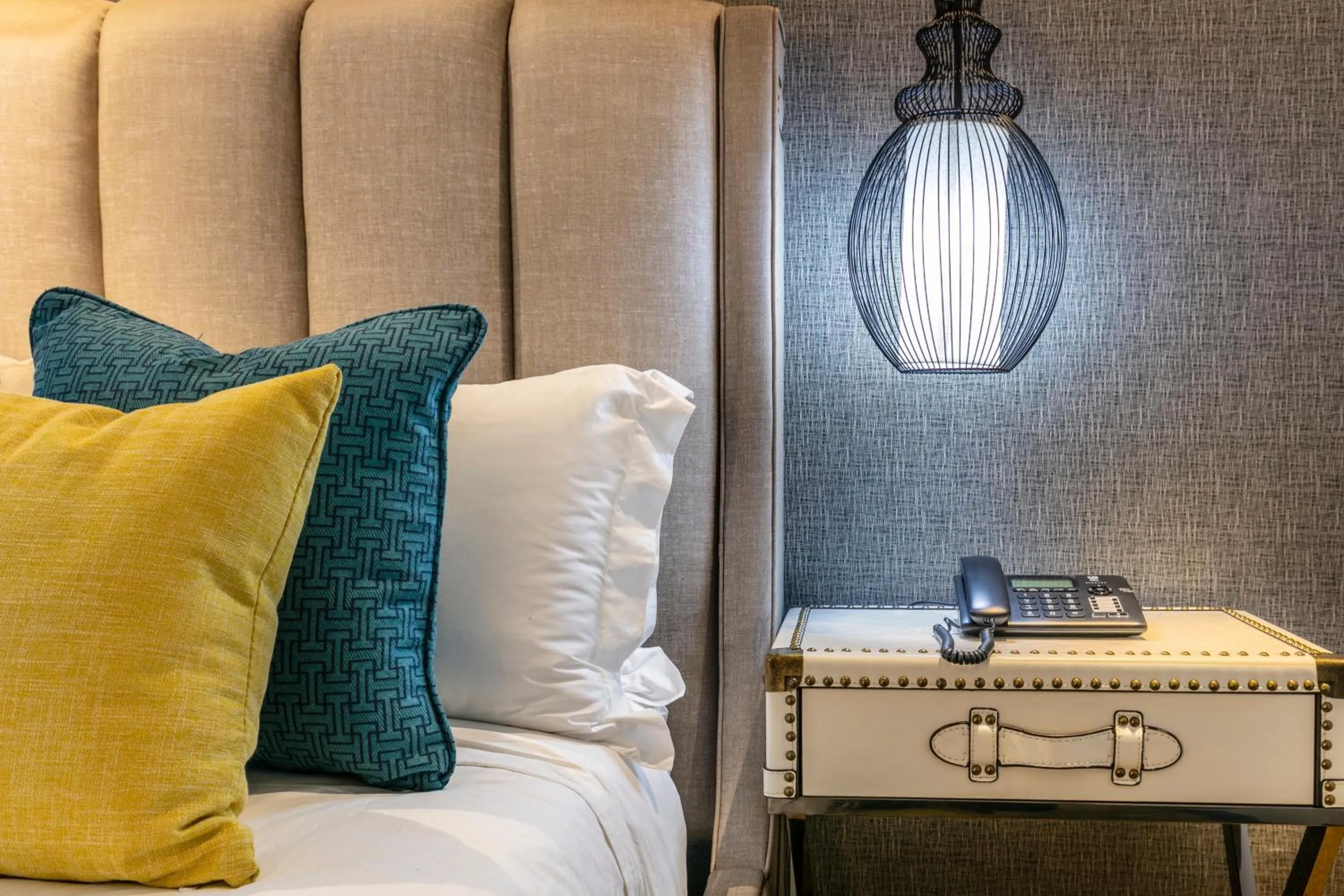 Bed in Madamz Bed & Breakfast