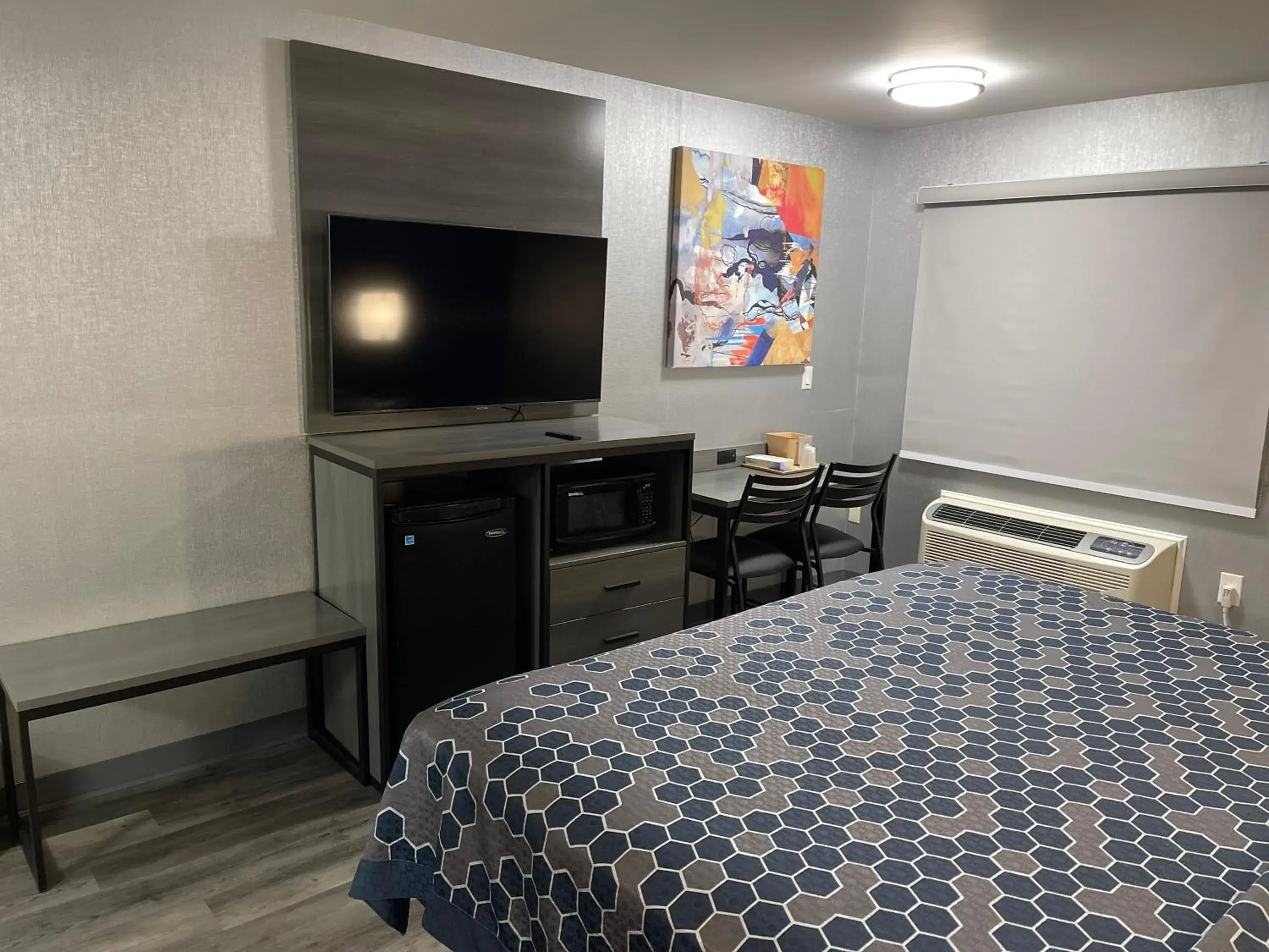 Bed in The Wayne Inn Bed in The Wayne Inn