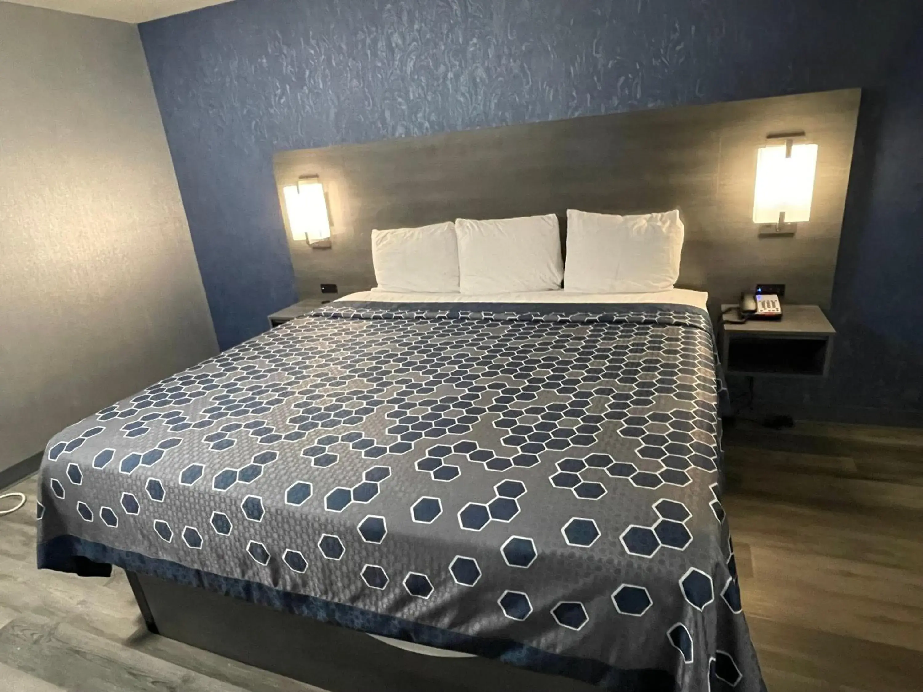 Bed in The Wayne Inn Bed in The Wayne Inn