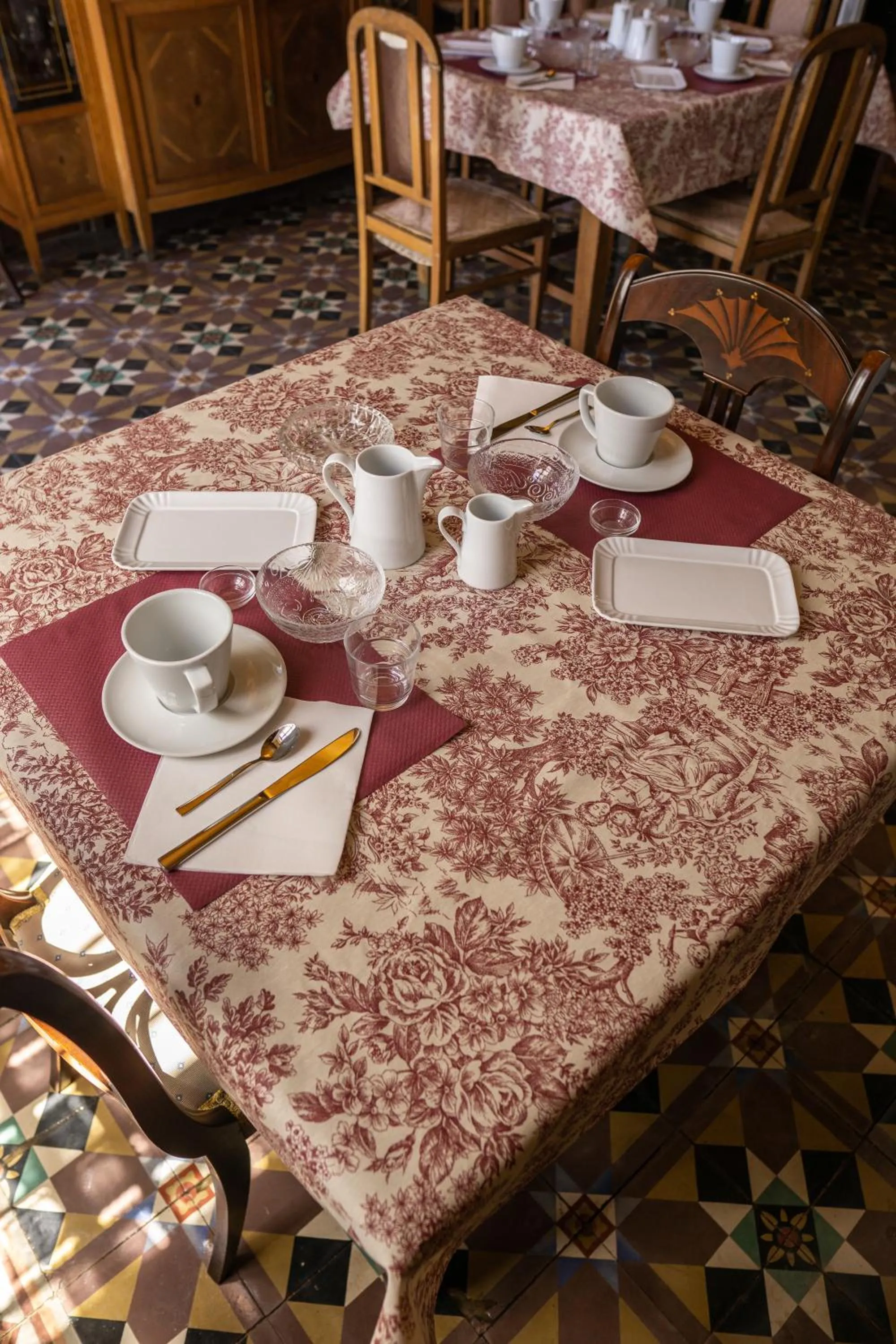 Dining area in La Venta de Miyares - Casa de Indianos