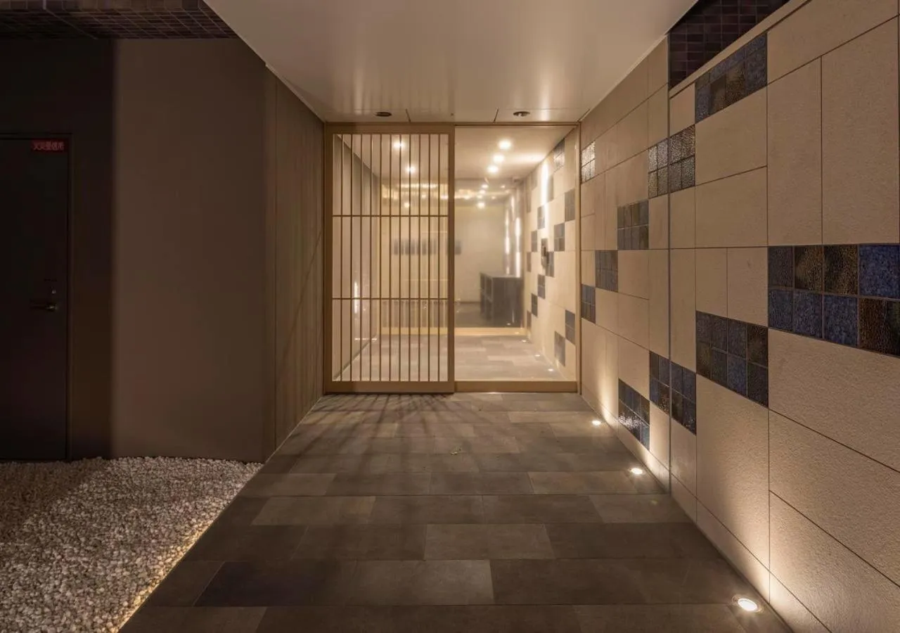 STAYAT OSAKA SHINSAIBASHI east - Family Room