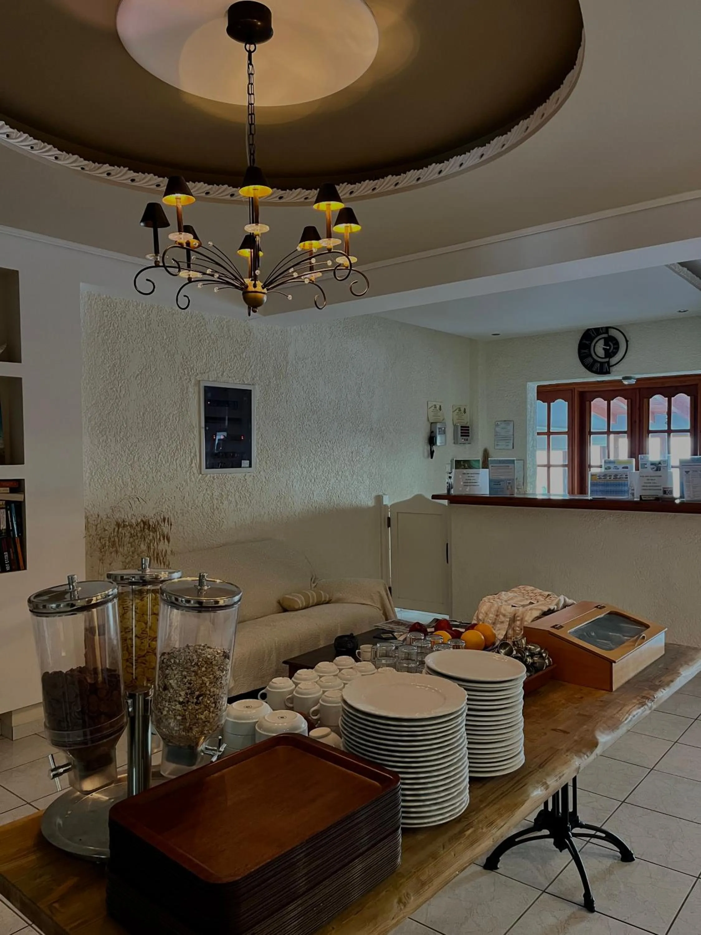 Breakfast in Sunrise