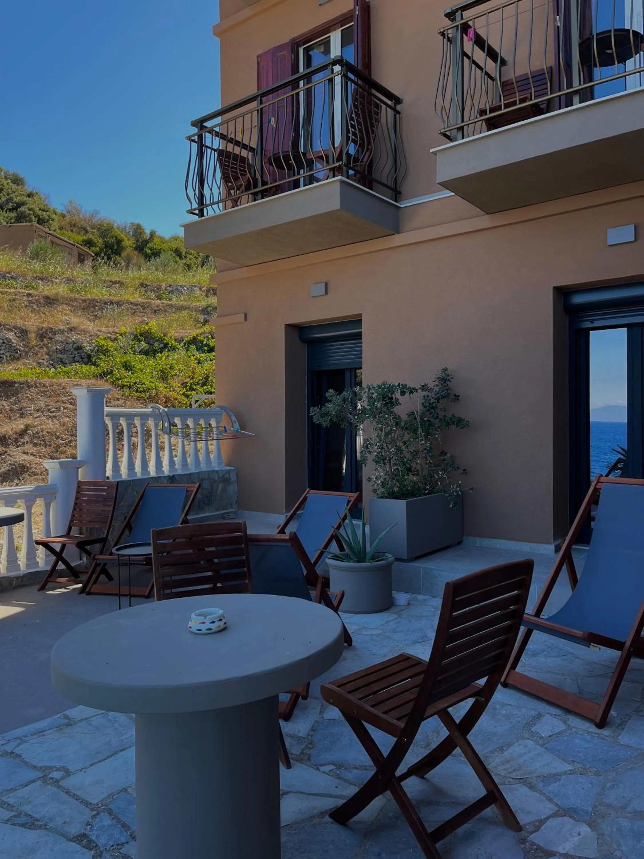 Balcony/Terrace in Sunrise