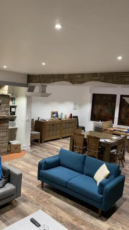 Property building in Au Soleil Boulonnais