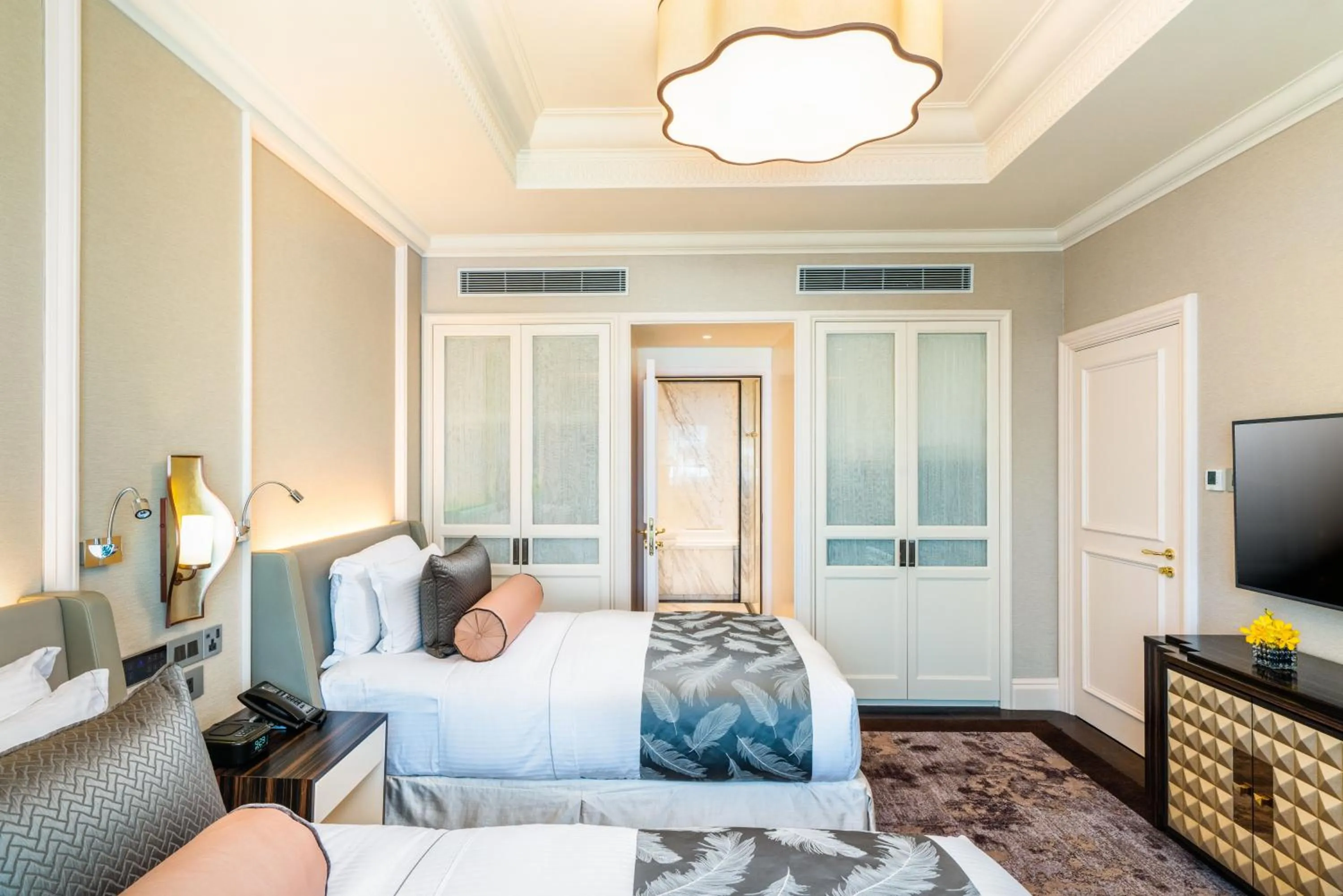 Bedroom, Bed in Caravelle Saigon