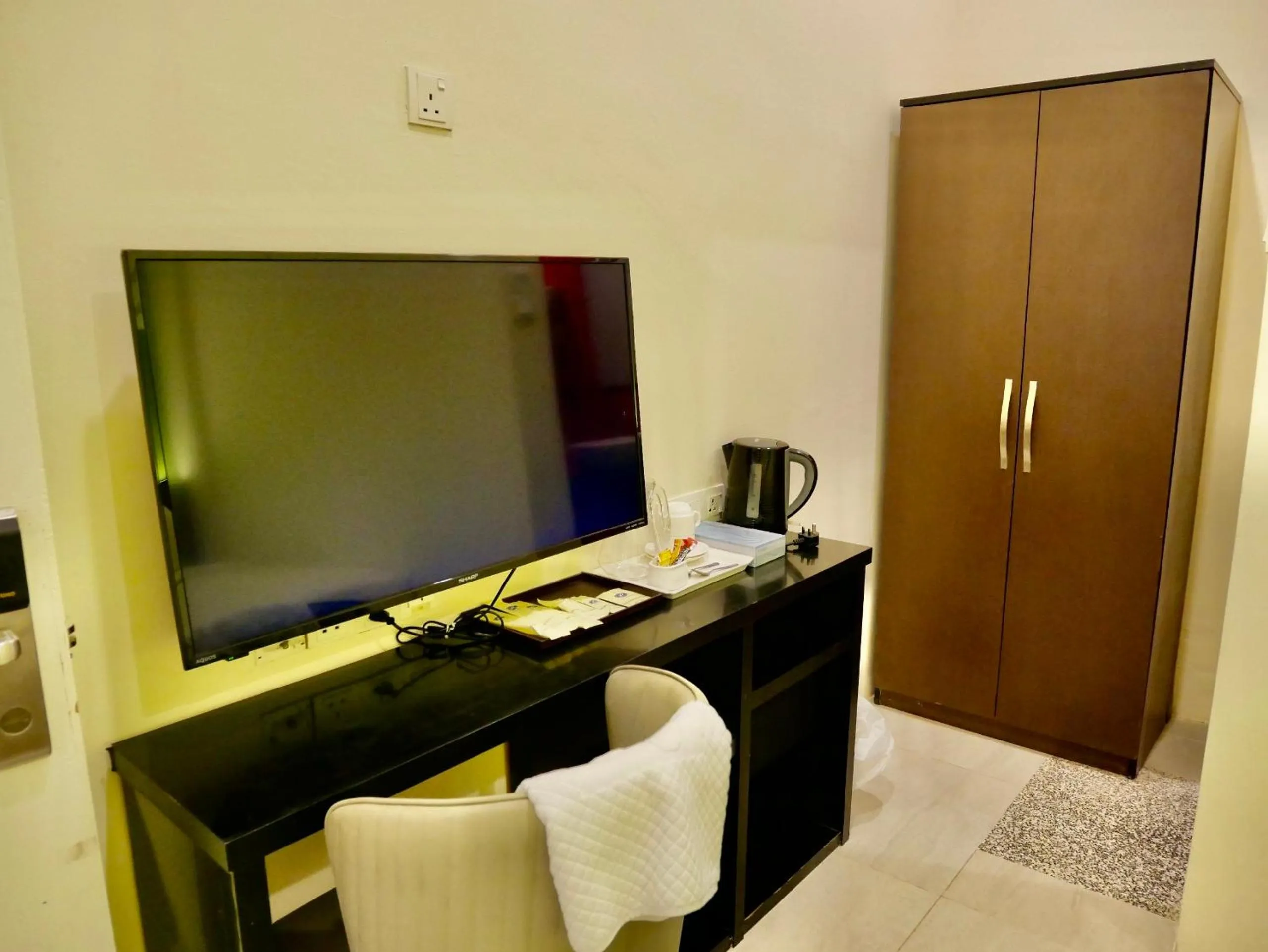 TV and multimedia in Pantai Regal City Hotel