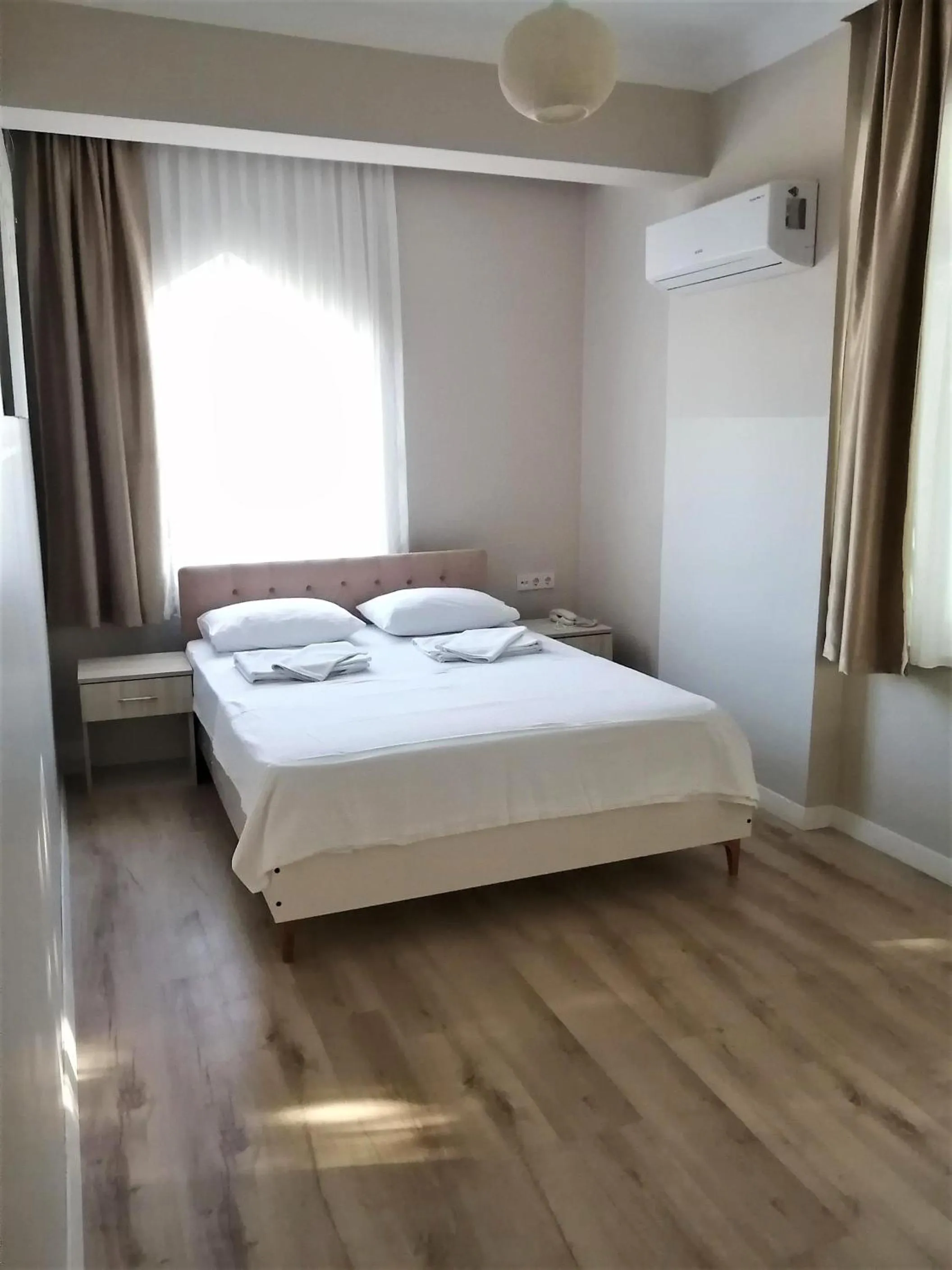 Photo of the whole room, Bed in REGA OTEL